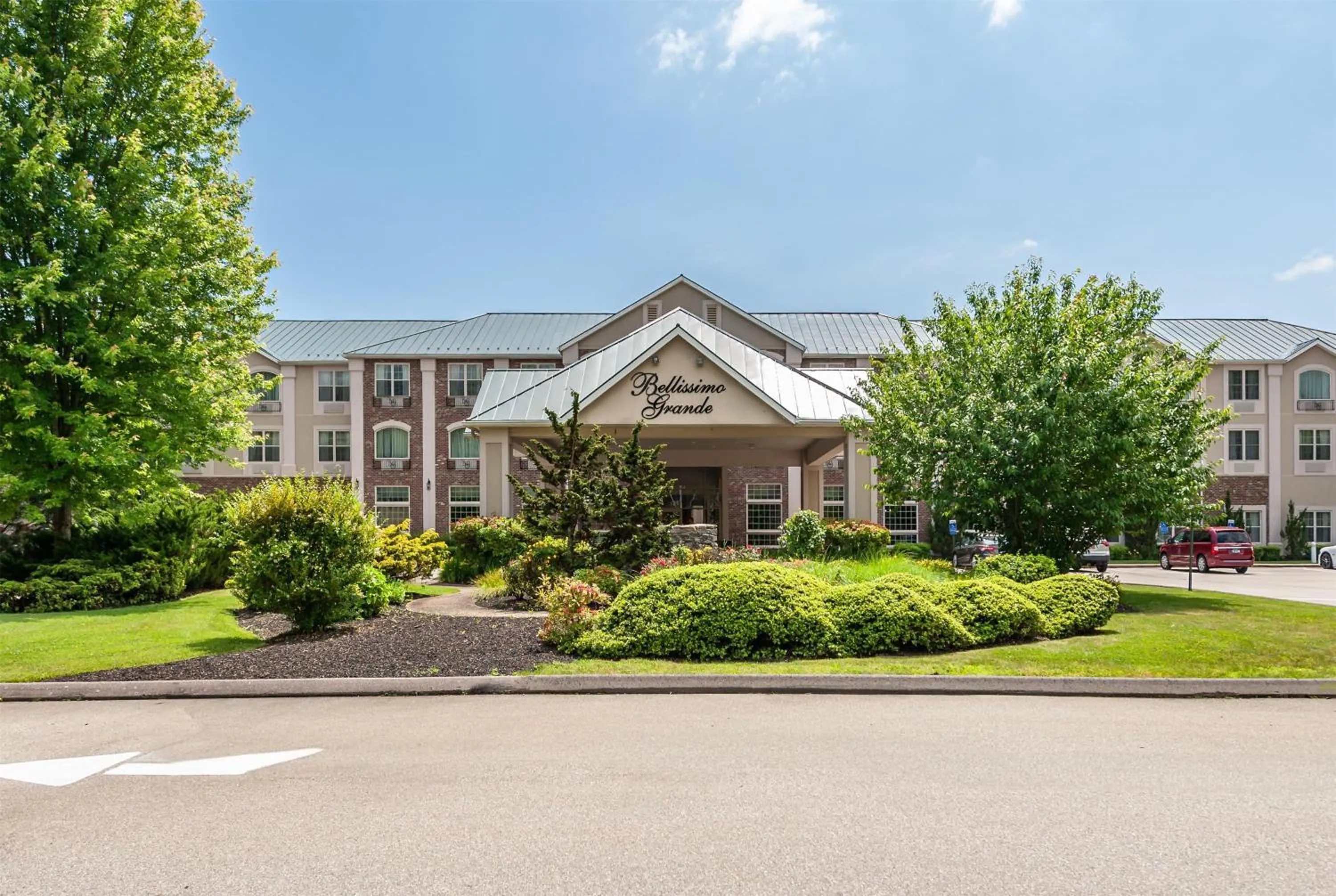 Property building in Bellissimo Hotel, Trademark by Wyndham Near Foxwoods Casino
