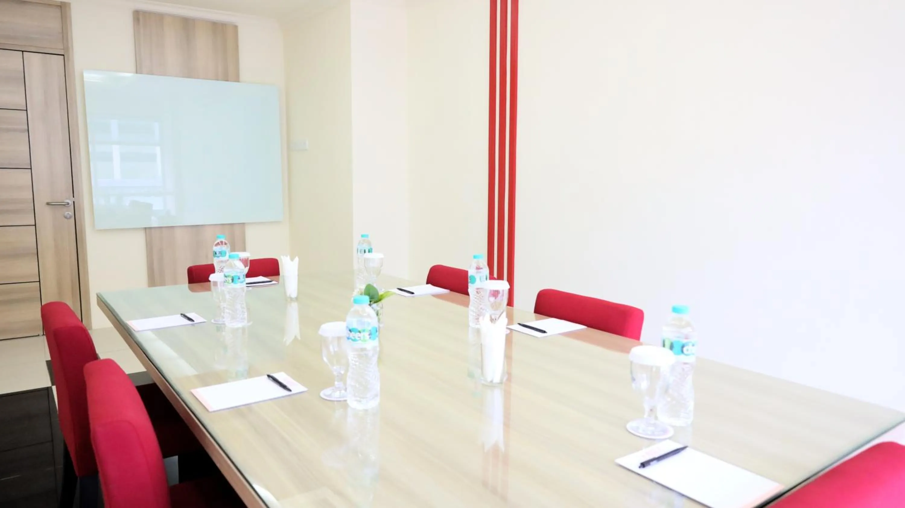 Meeting/conference room in Moritz Hotel RSAB Harapan Kita