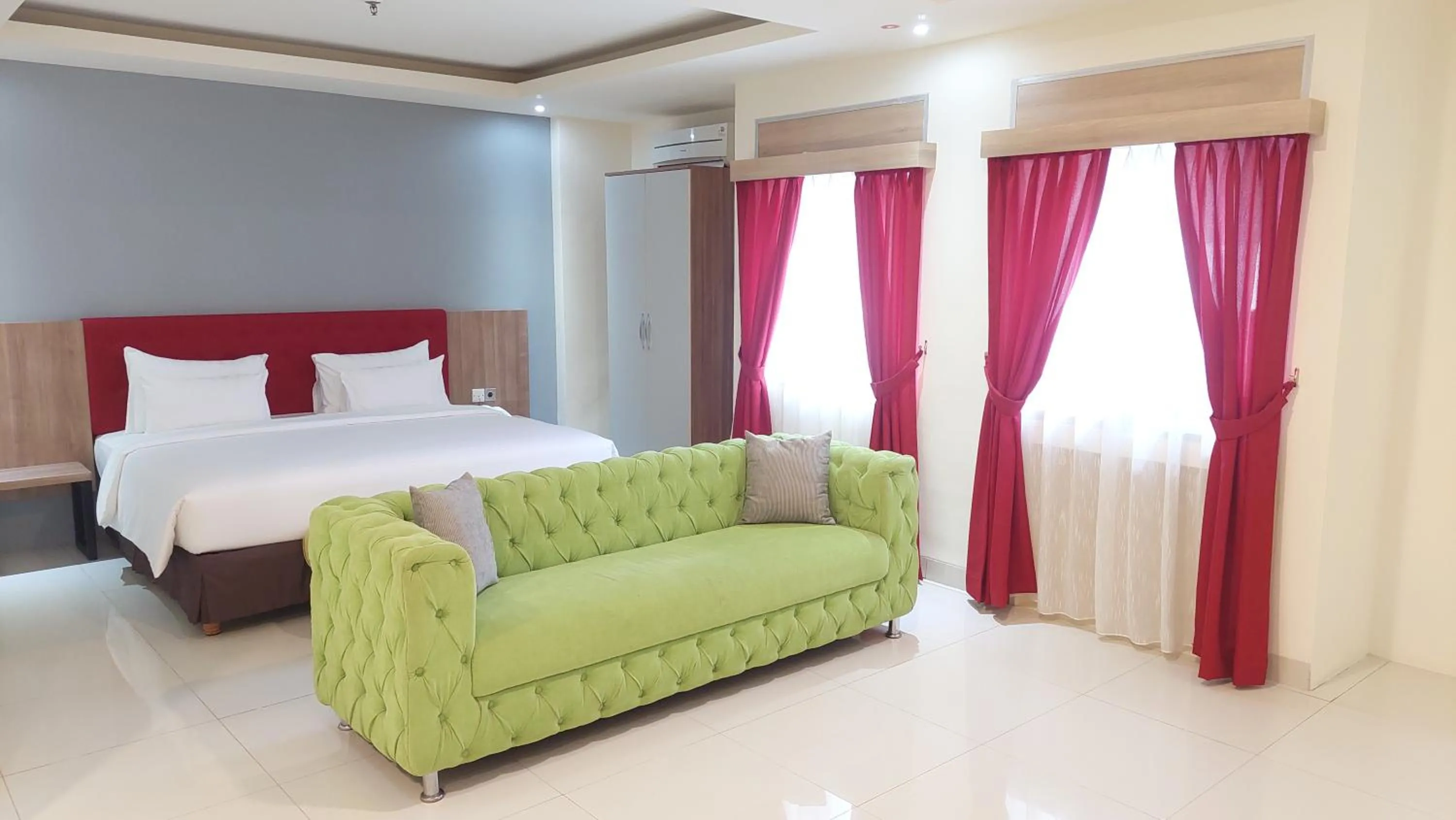 Photo of the whole room, Bed in Moritz Hotel RSAB Harapan Kita