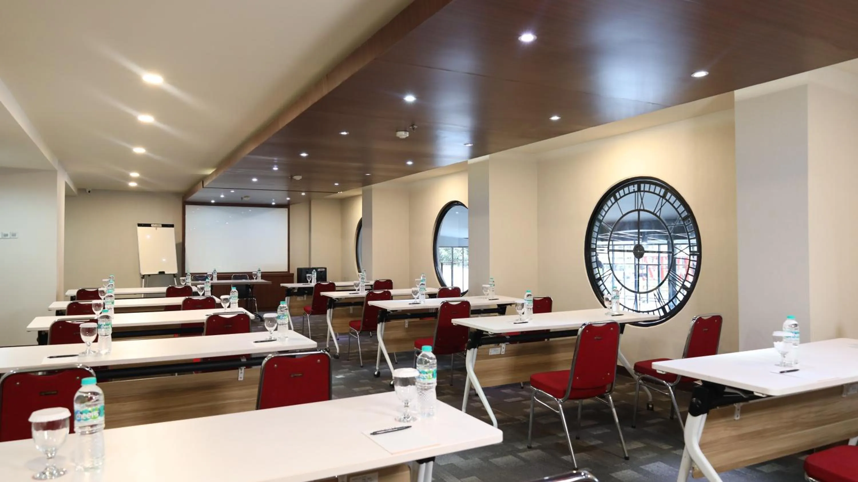 Meeting/conference room in Moritz Hotel RSAB Harapan Kita