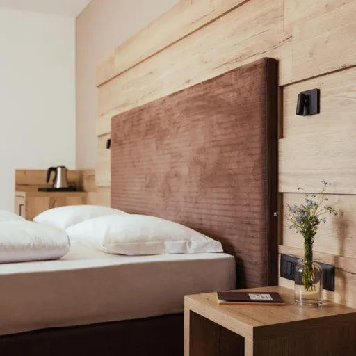 Bed in Hotel Leonhard