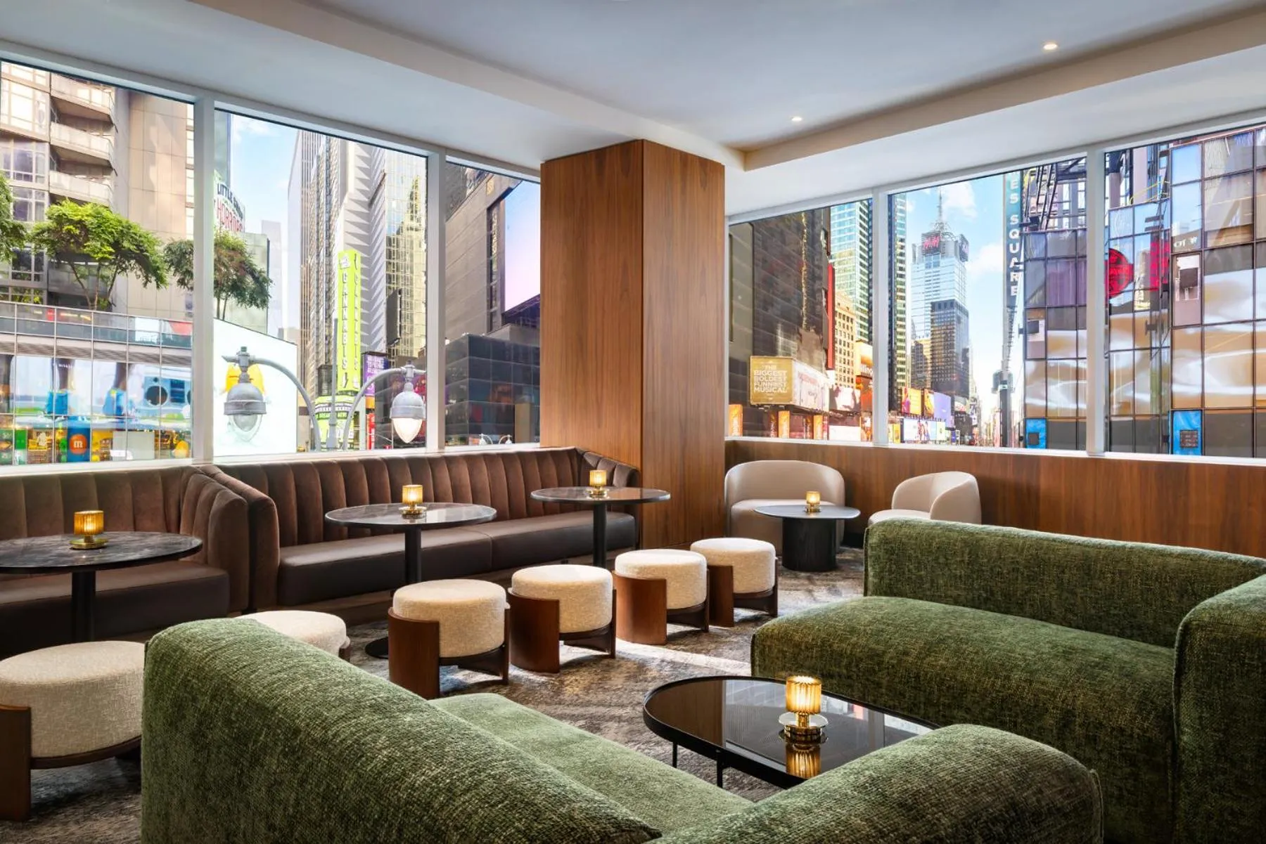 Restaurant/places to eat in Hyatt Regency Times Square