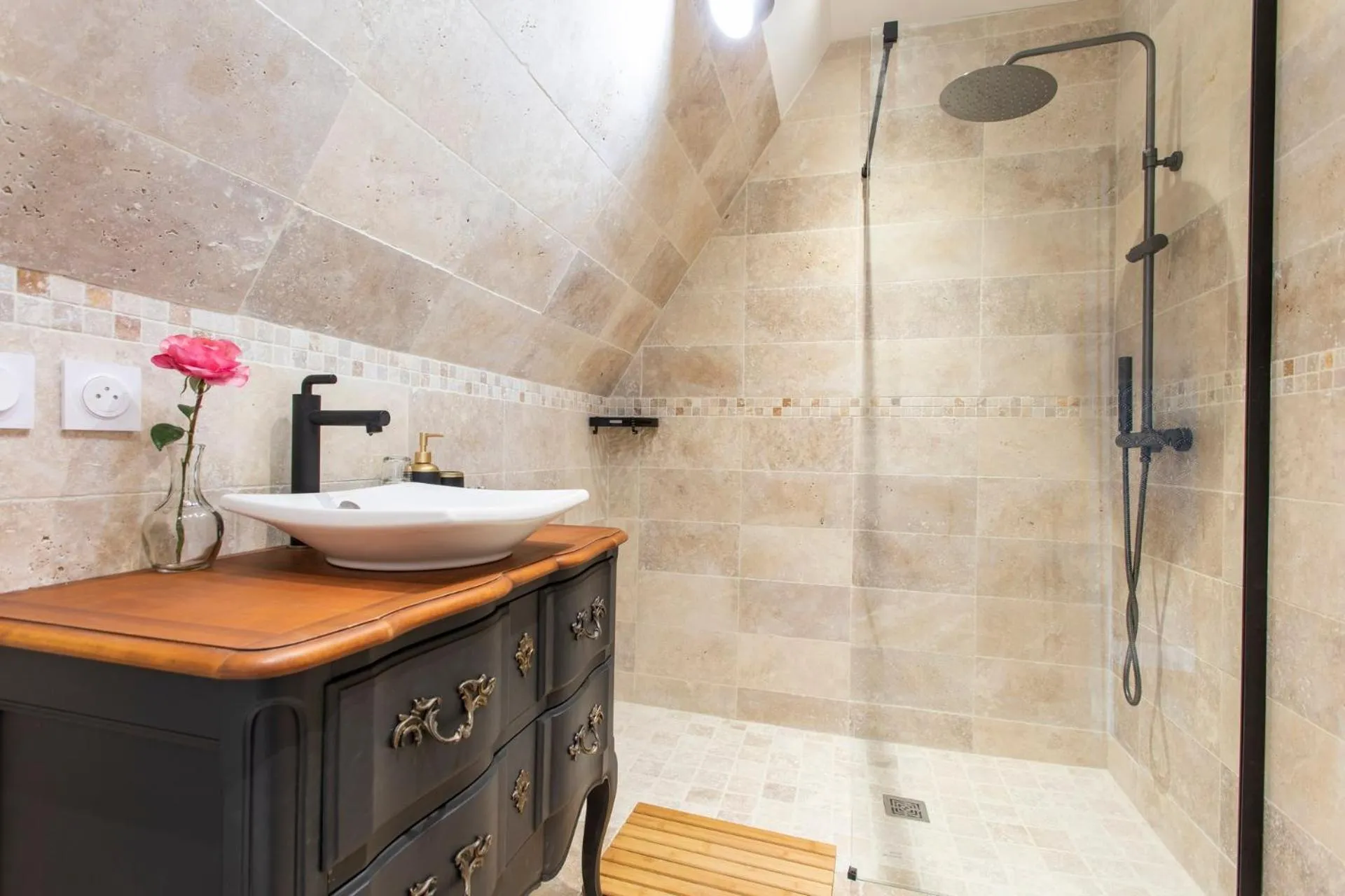 Shower in La Bellevue Bréville - B&B