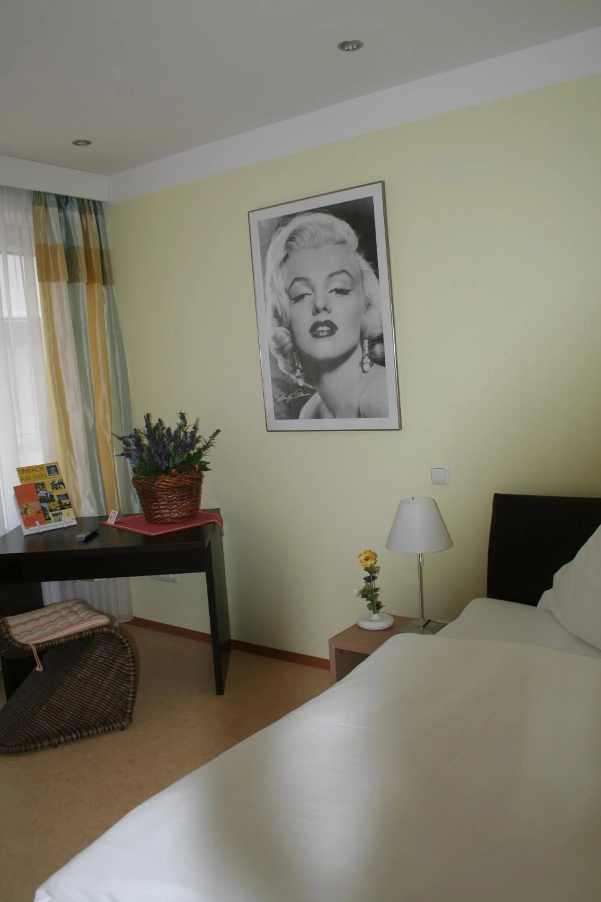 Bed in Gasthof Wimmer Weissbräu