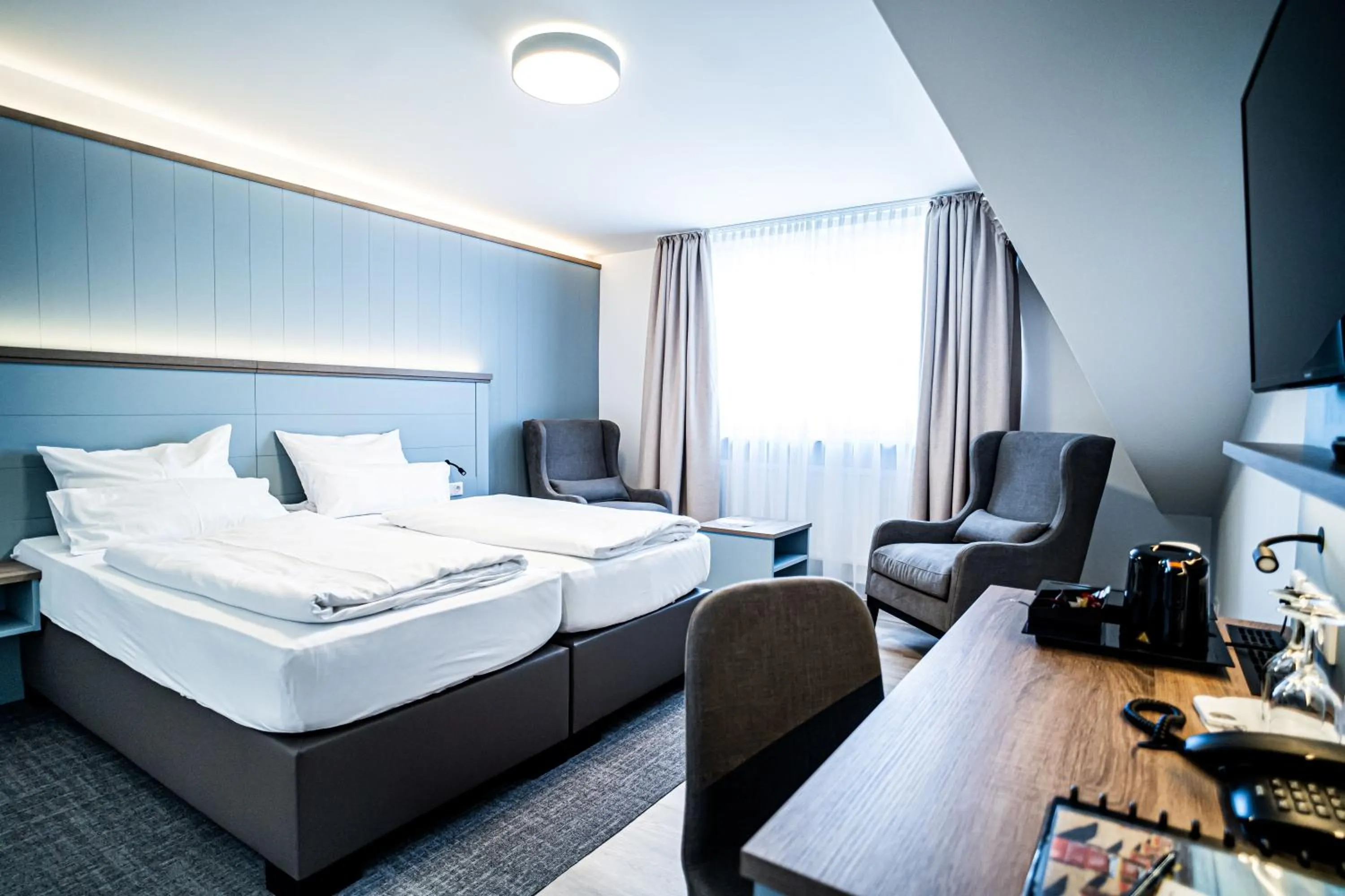 Bedroom, Bed in Hotel Seeschwalbe