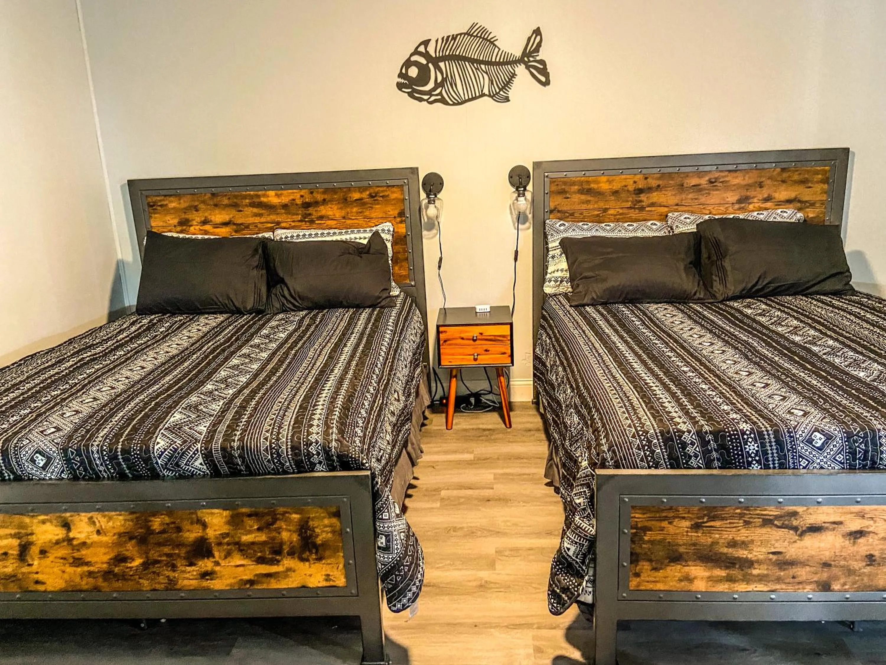 Bed in Reel Inn and Lodge