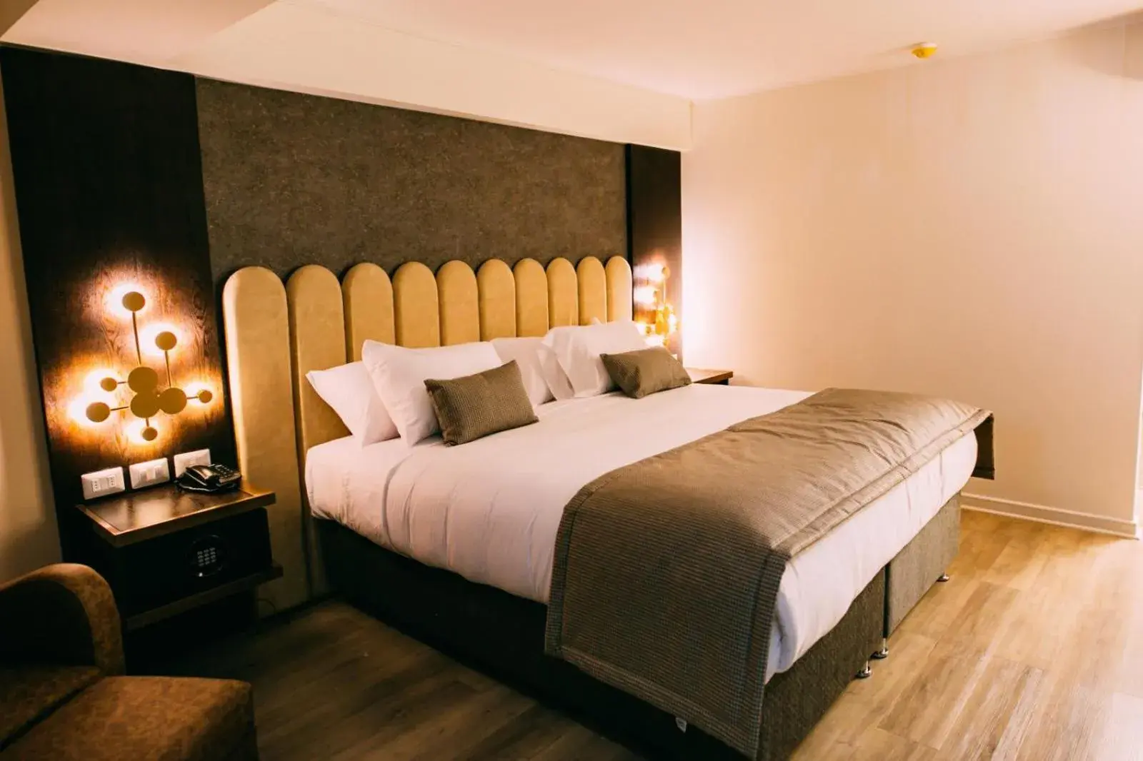 Standard Queen Room in Hotel HW Libertad Standard Queen Room in Hotel HW Libertad