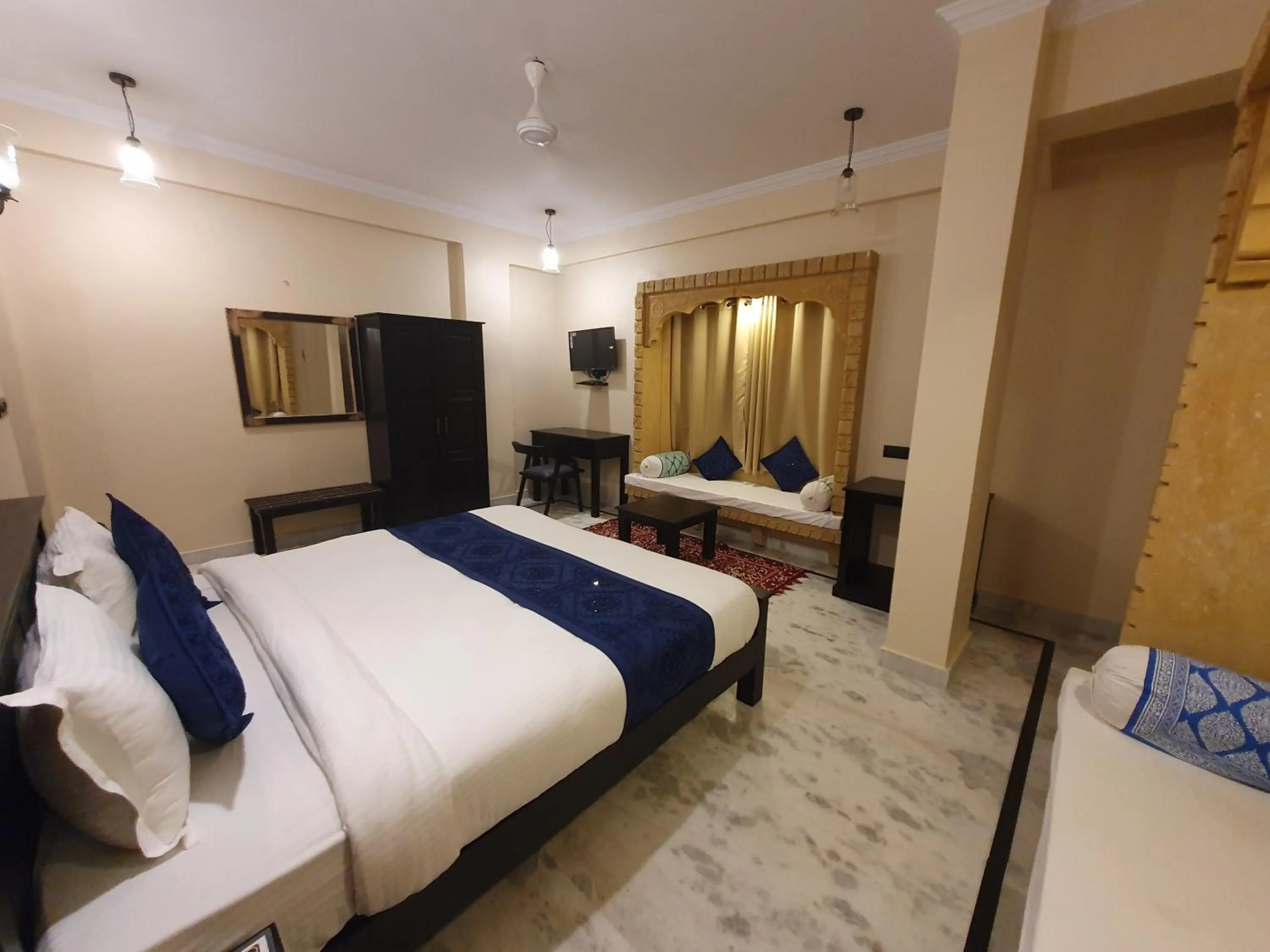 TV and multimedia, Bed in Hotel Vasshifa Palace