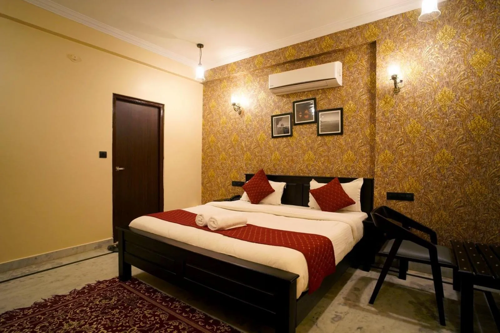 Bed in Hotel Vasshifa Palace