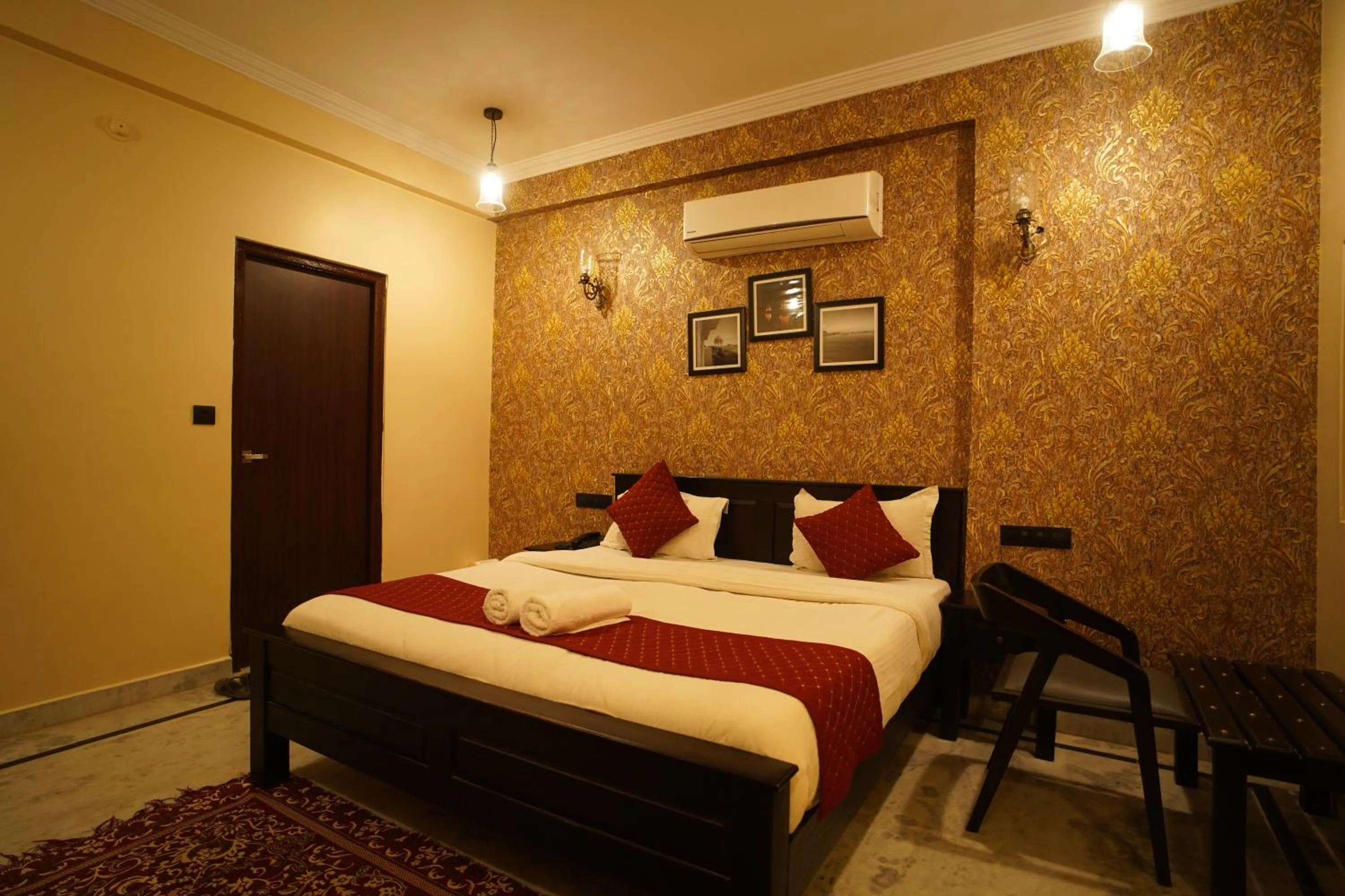 Bed in Hotel Vasshifa Palace