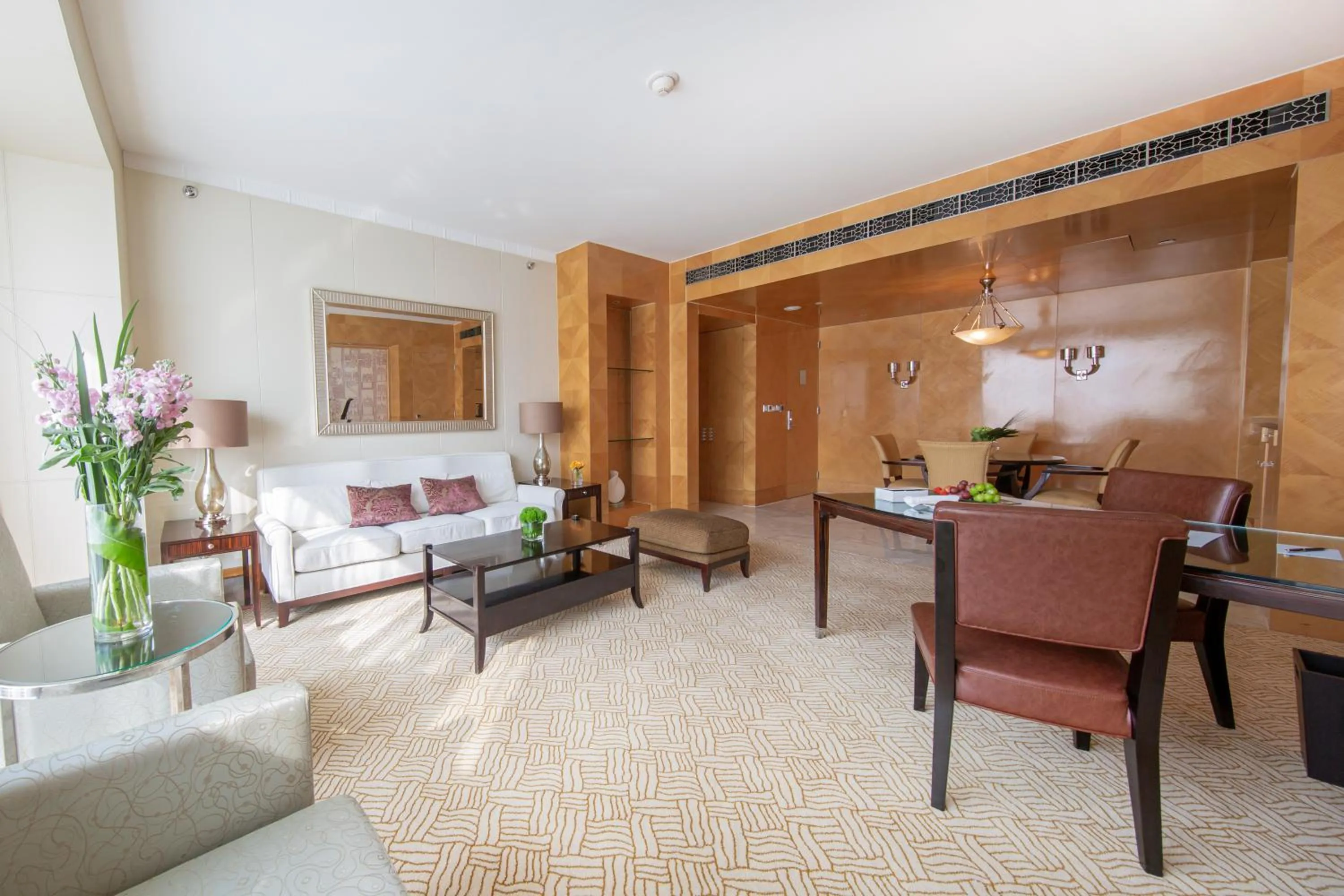 Living room, Bed in The Ritz-Carlton Beijing, Financial Street