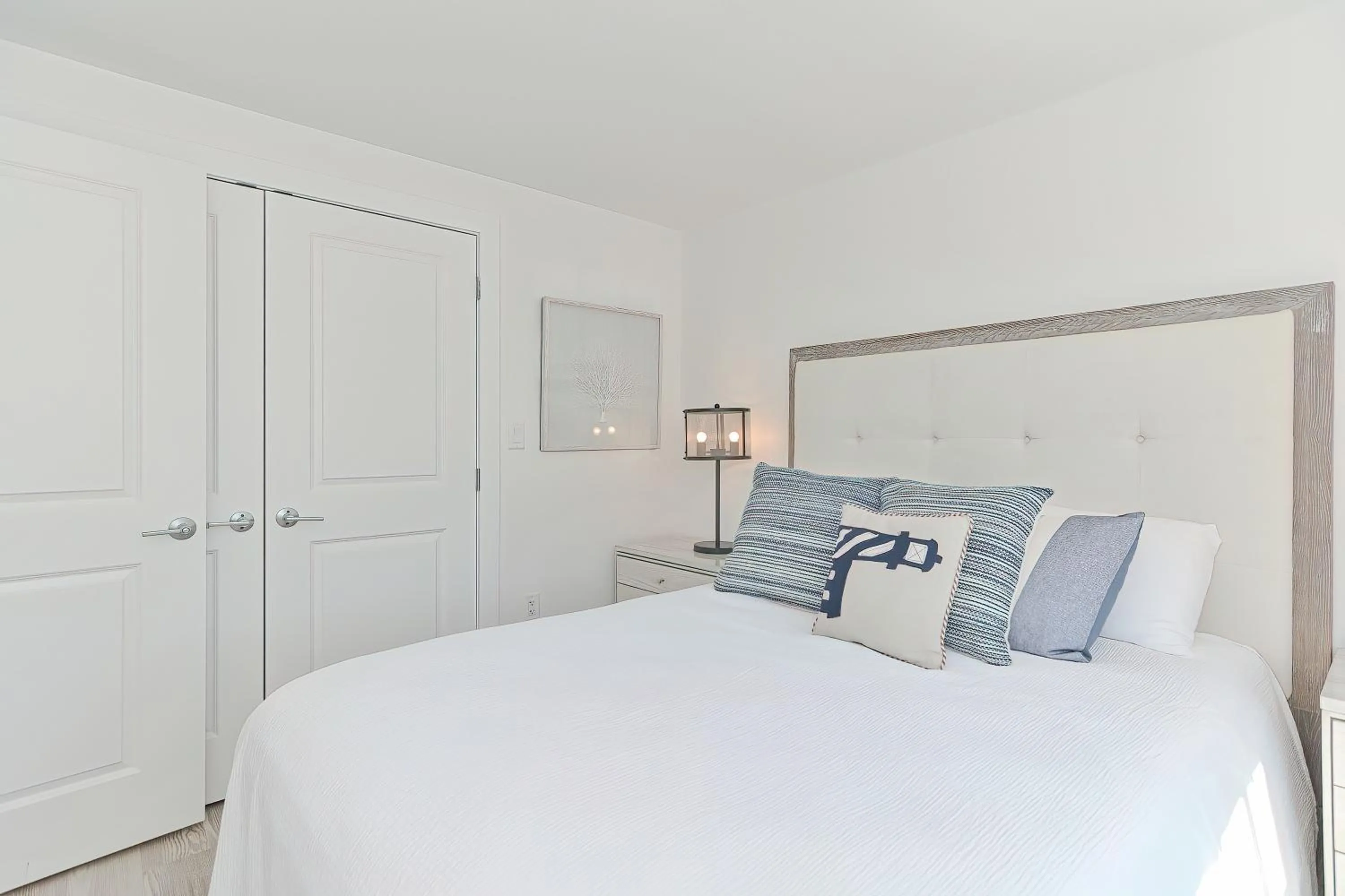 Harbourtown Suites on Plymouth Harbor