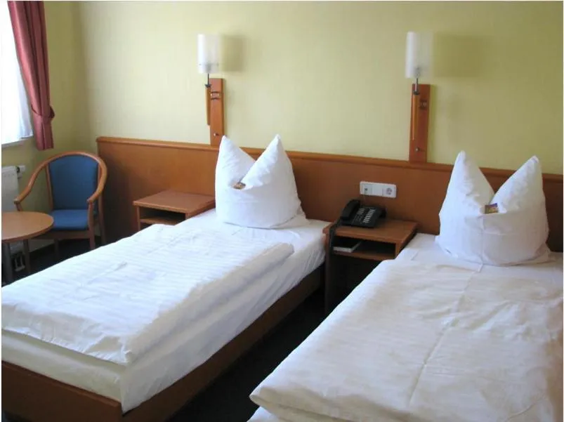 Bed in Hotel am Platz