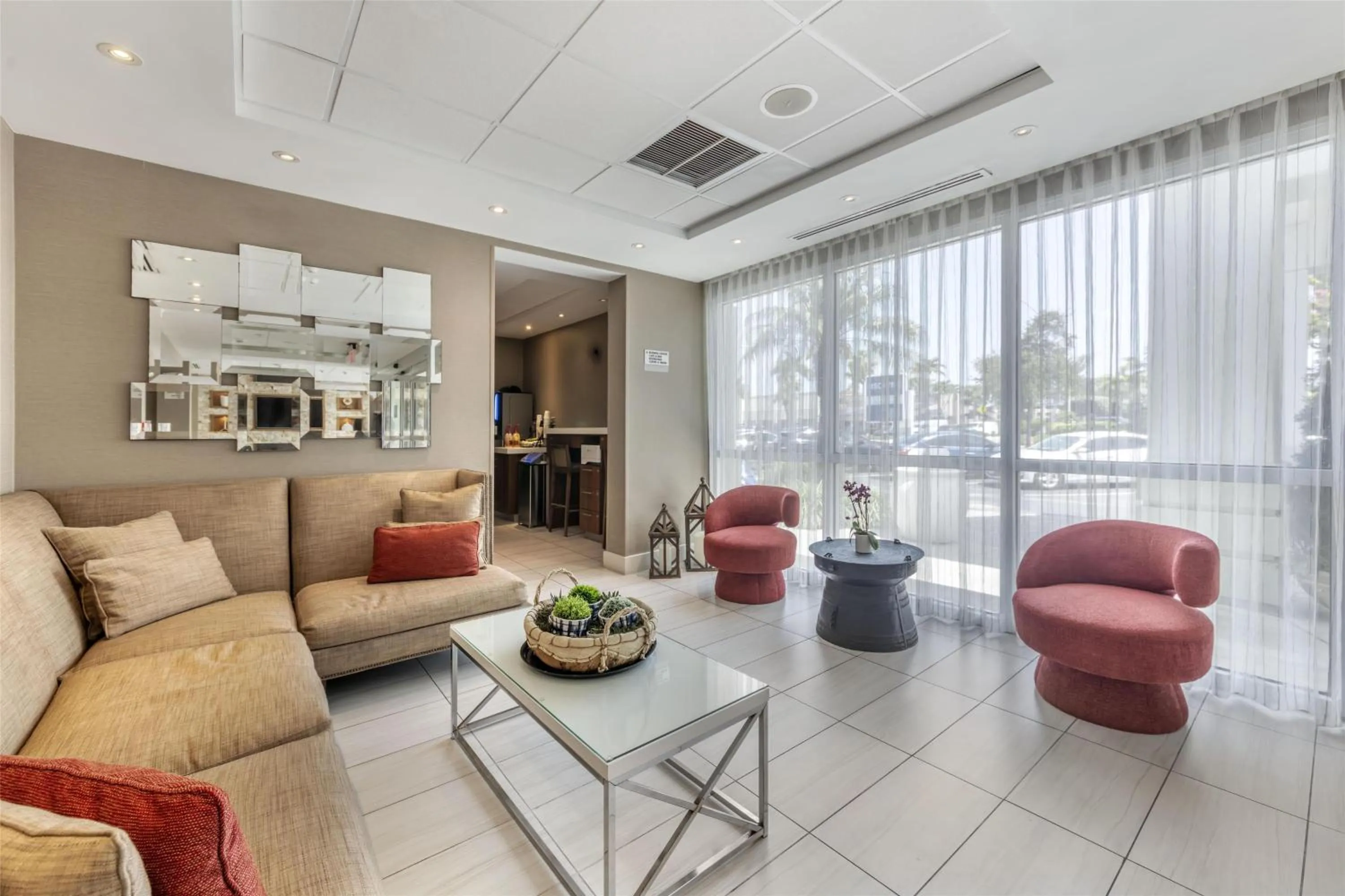 Lobby or reception in Best Western Plus North Miami-Bal Harbour
