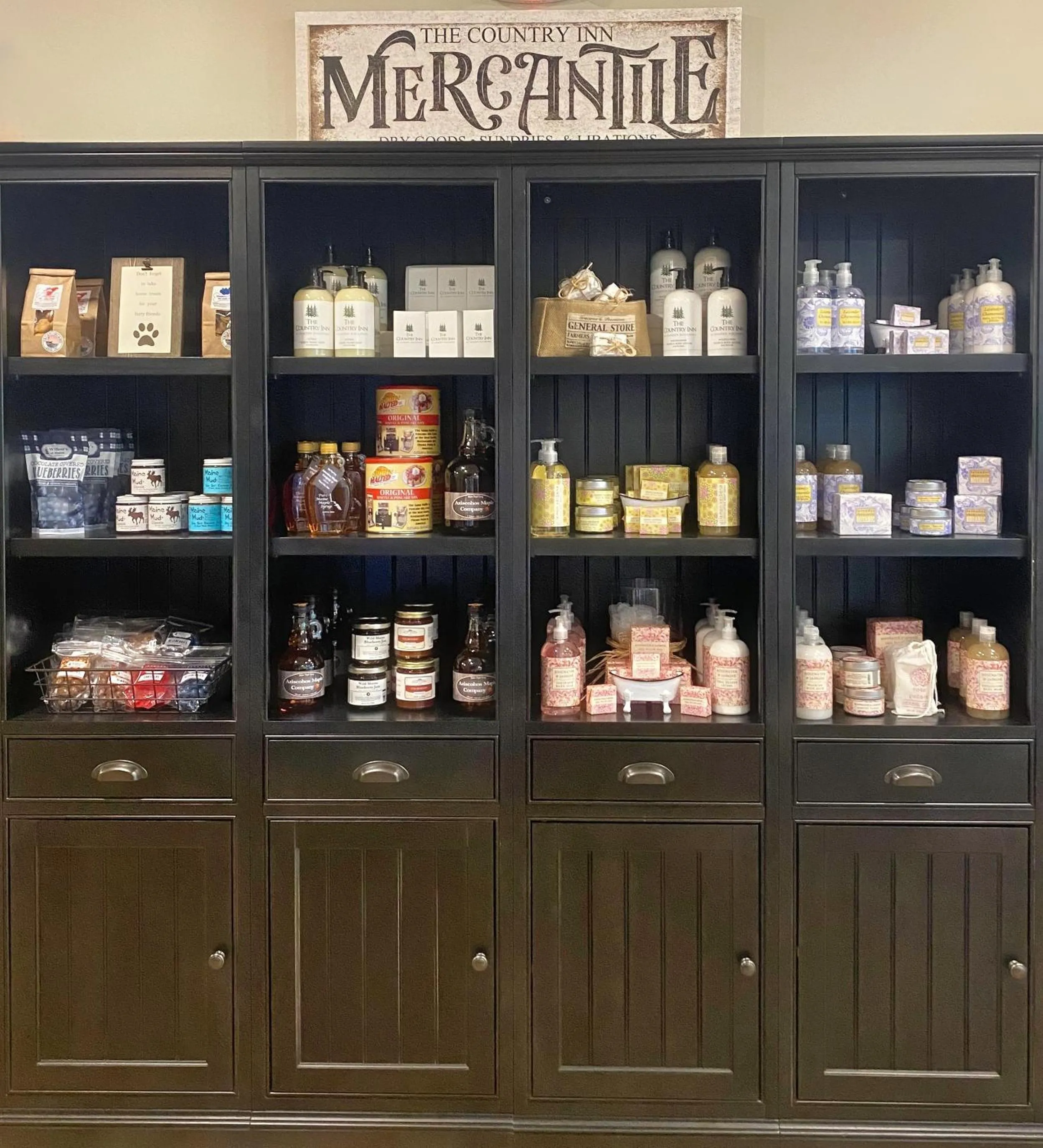 Lobby or reception in Country Inn at Camden Rockport