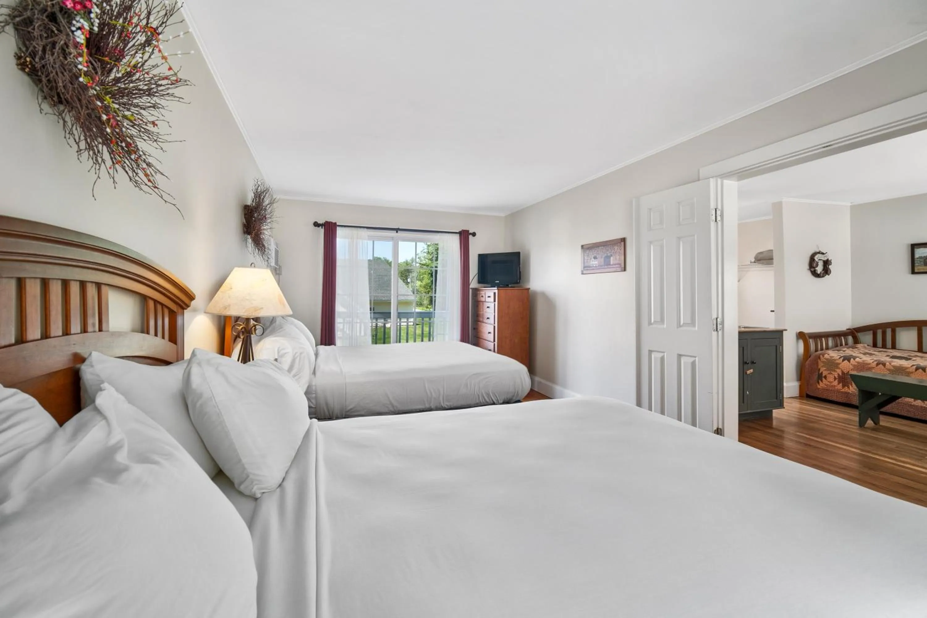 Bedroom, Bed in Country Inn at Camden Rockport