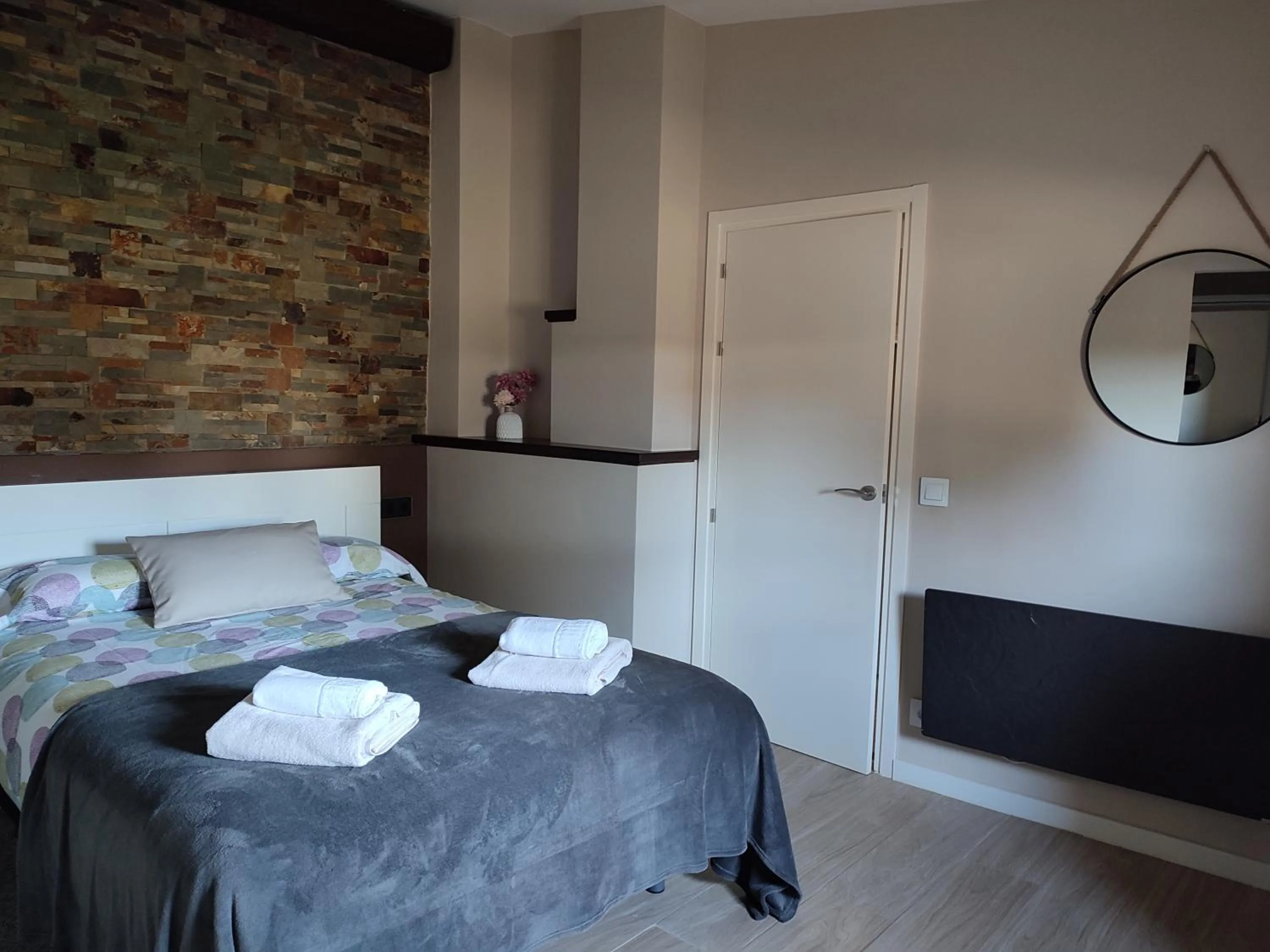 Bedroom, Bed in Can Costals Cerezo