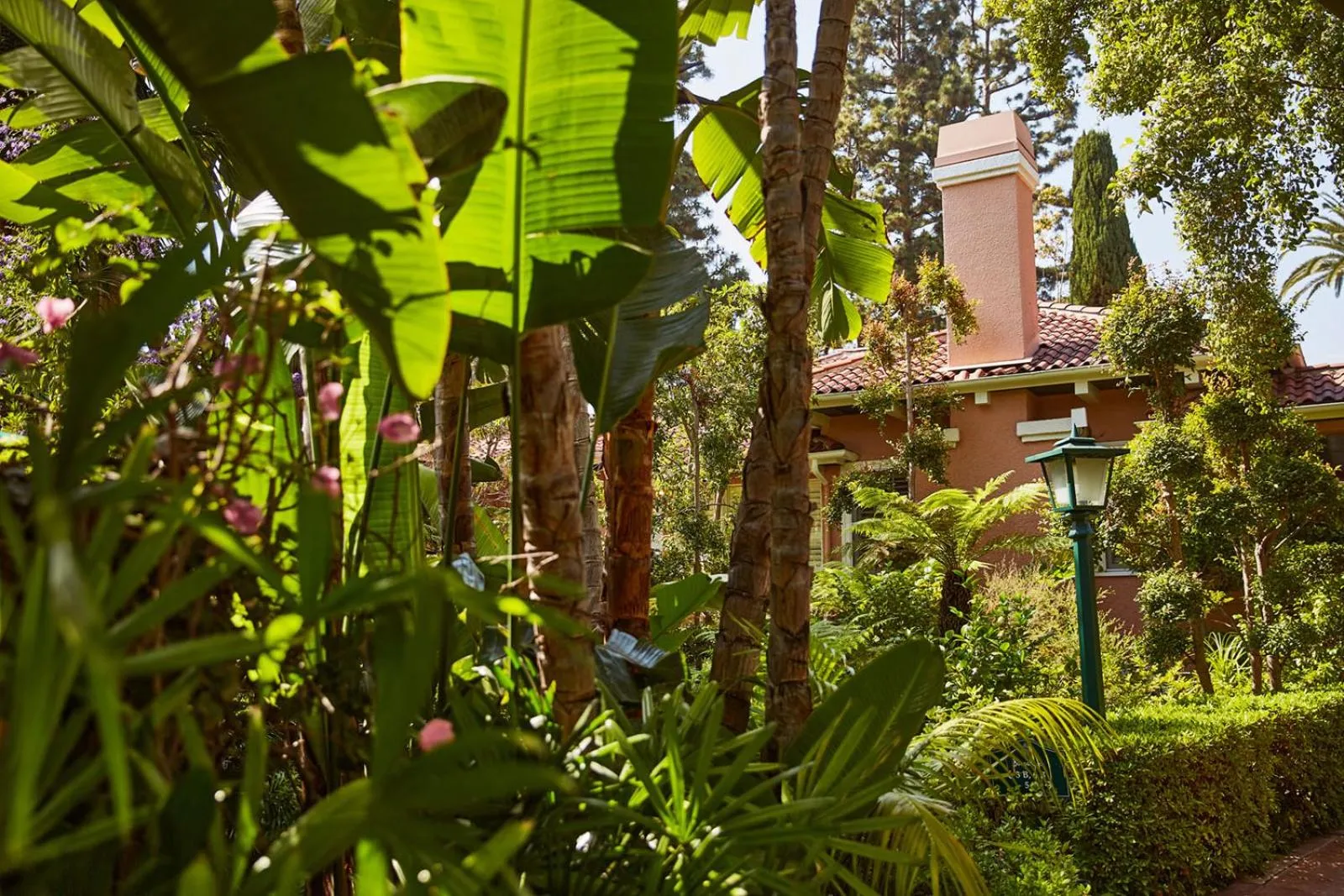 Property building in The Beverly Hills Hotel - Dorchester Collection