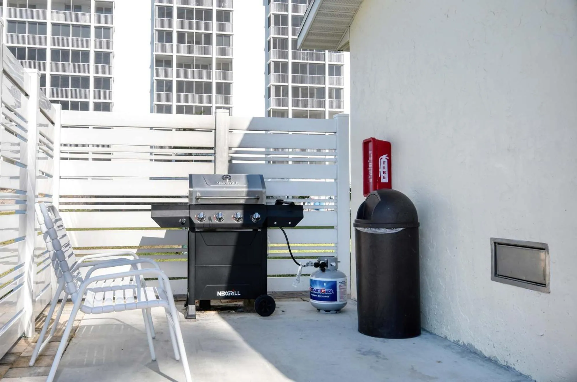 BBQ facilities in Estero Beach And Tennise Club 1008 B