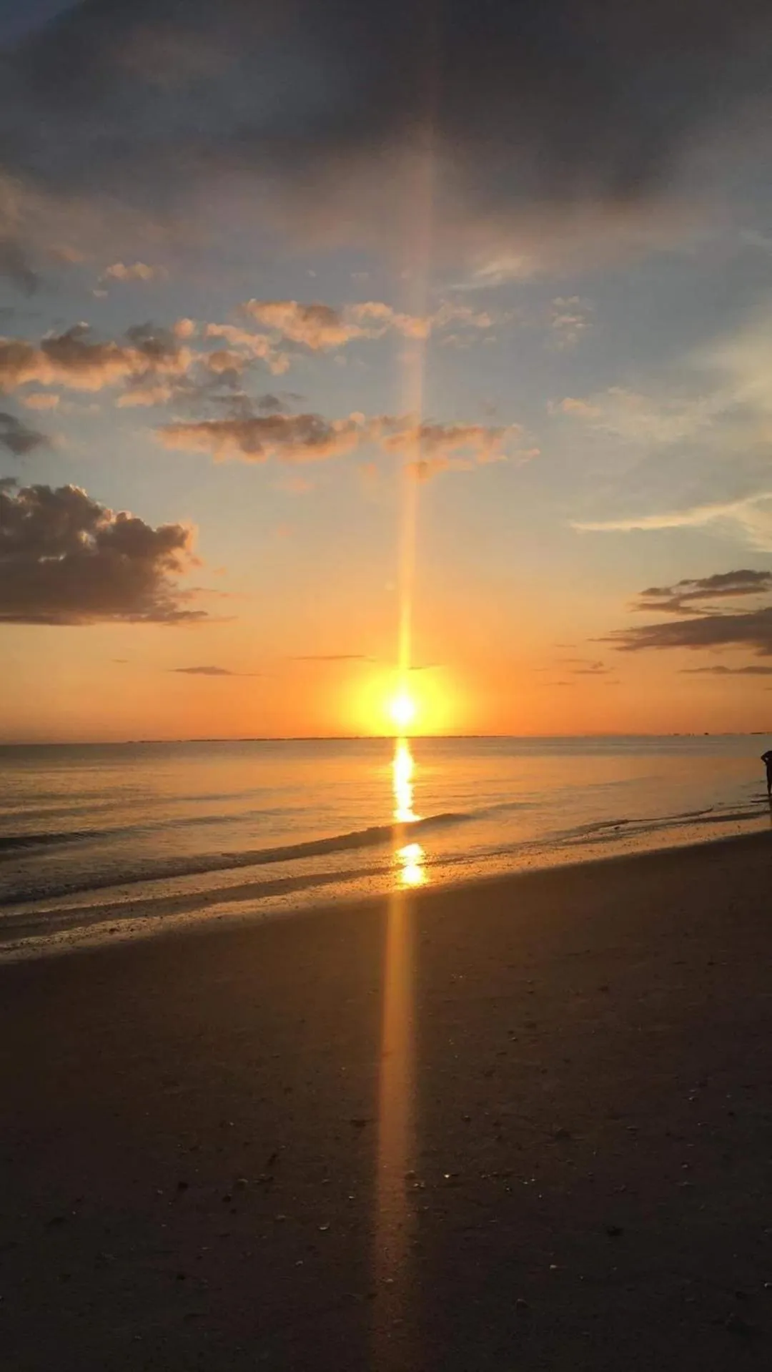 Sunset in Welcome To The Paradise