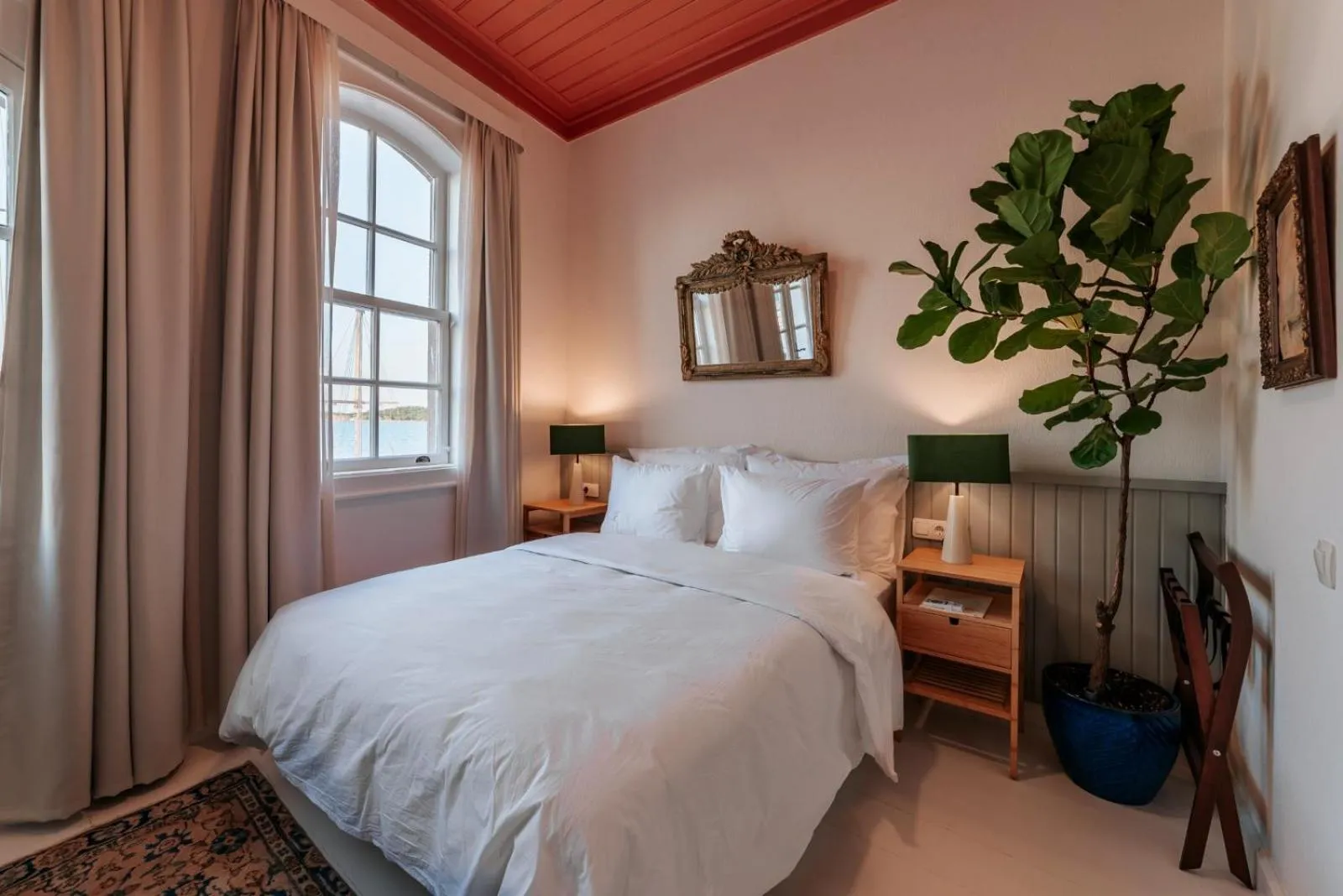 Bed in Gümrük Urla