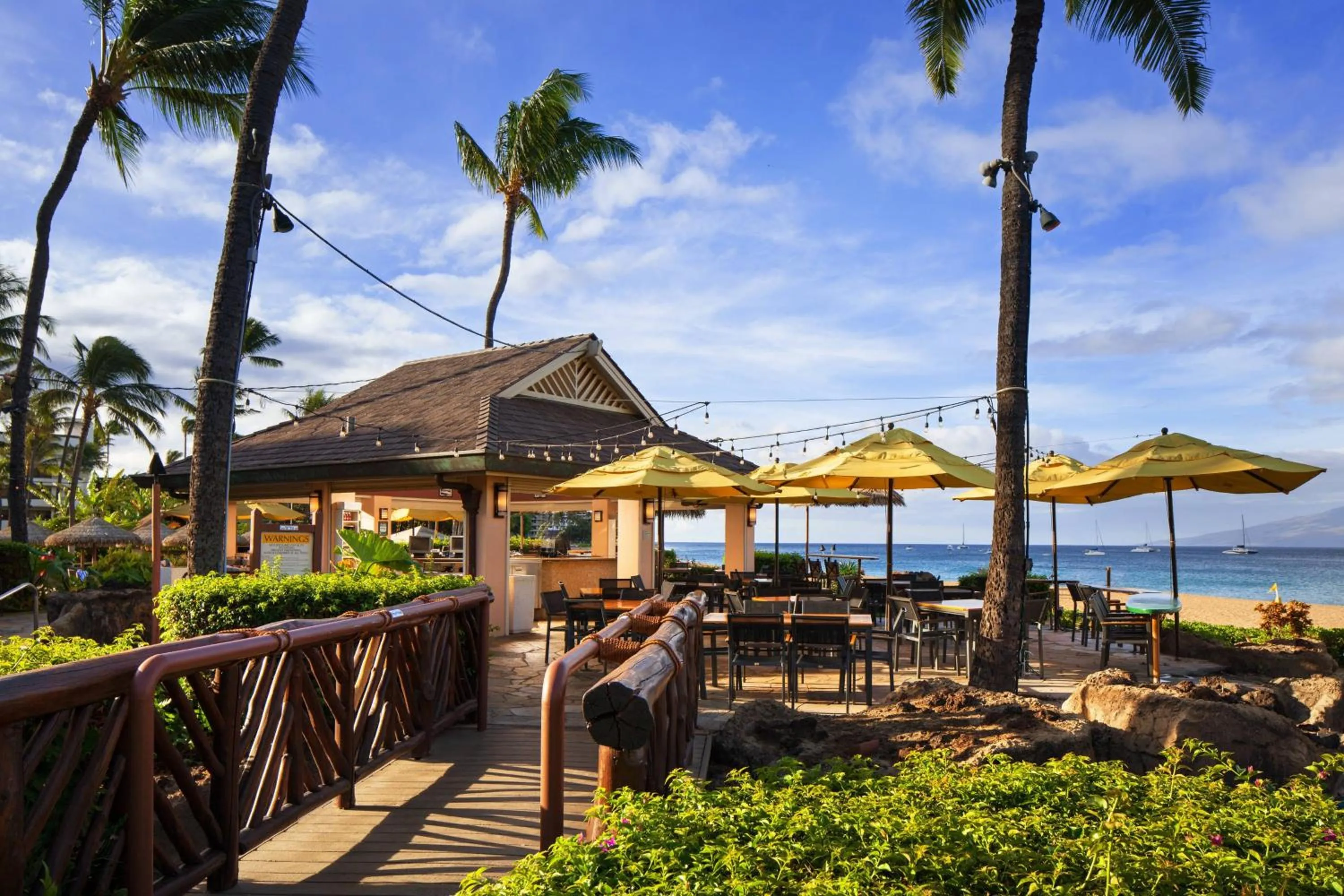 Restaurant/places to eat in Sheraton Maui Resort & Spa