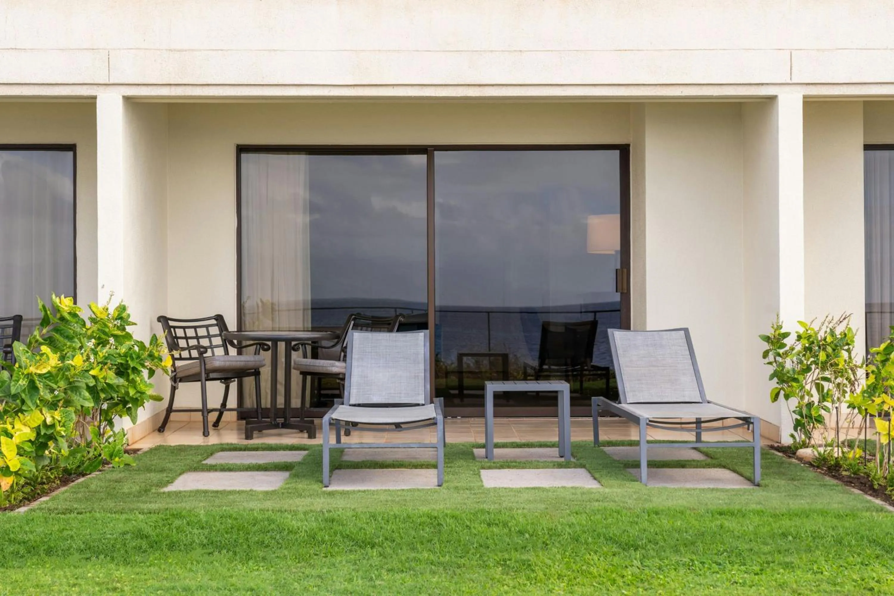 Photo of the whole room in Sheraton Maui Resort & Spa