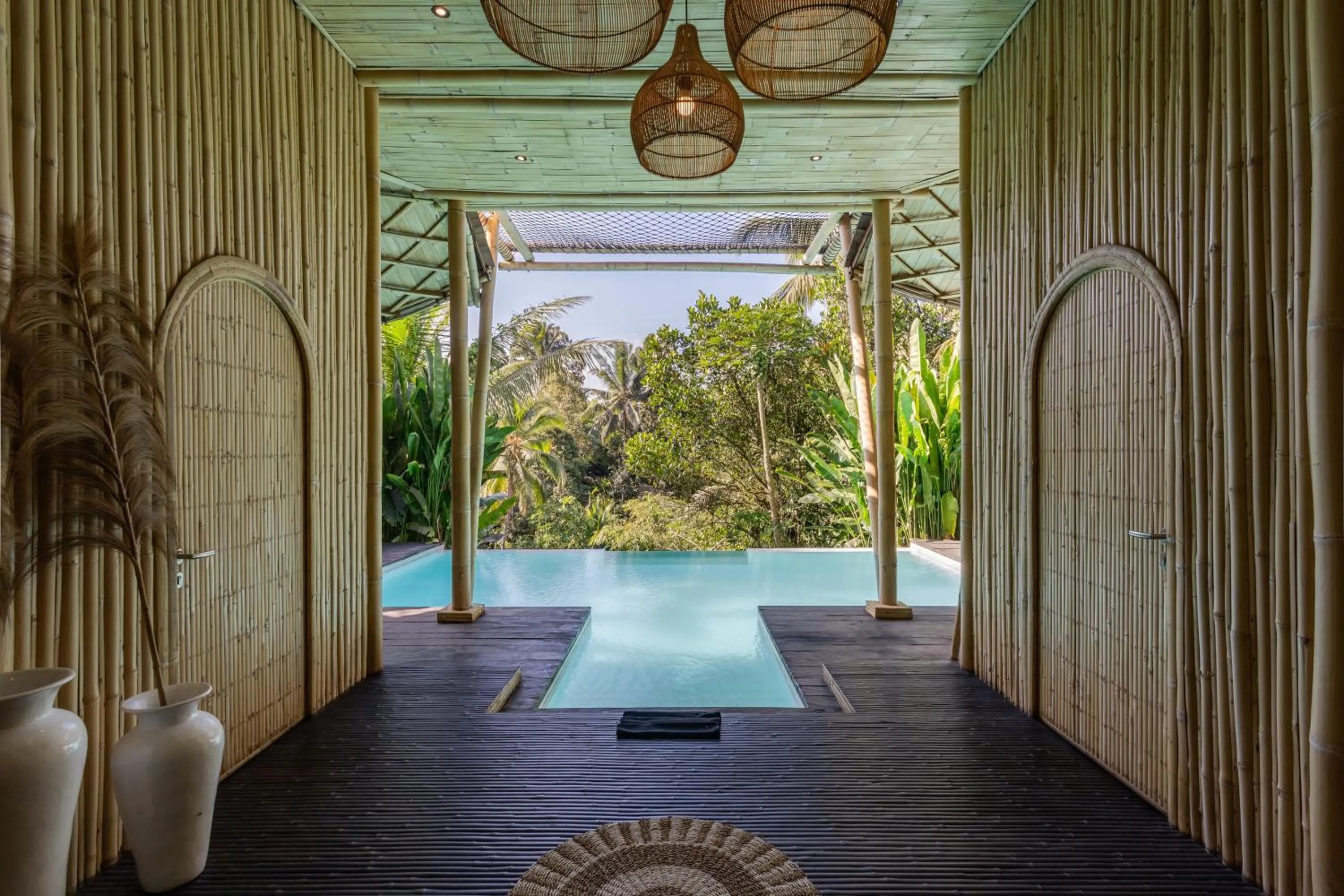 Swimming pool in Eco Six Bali