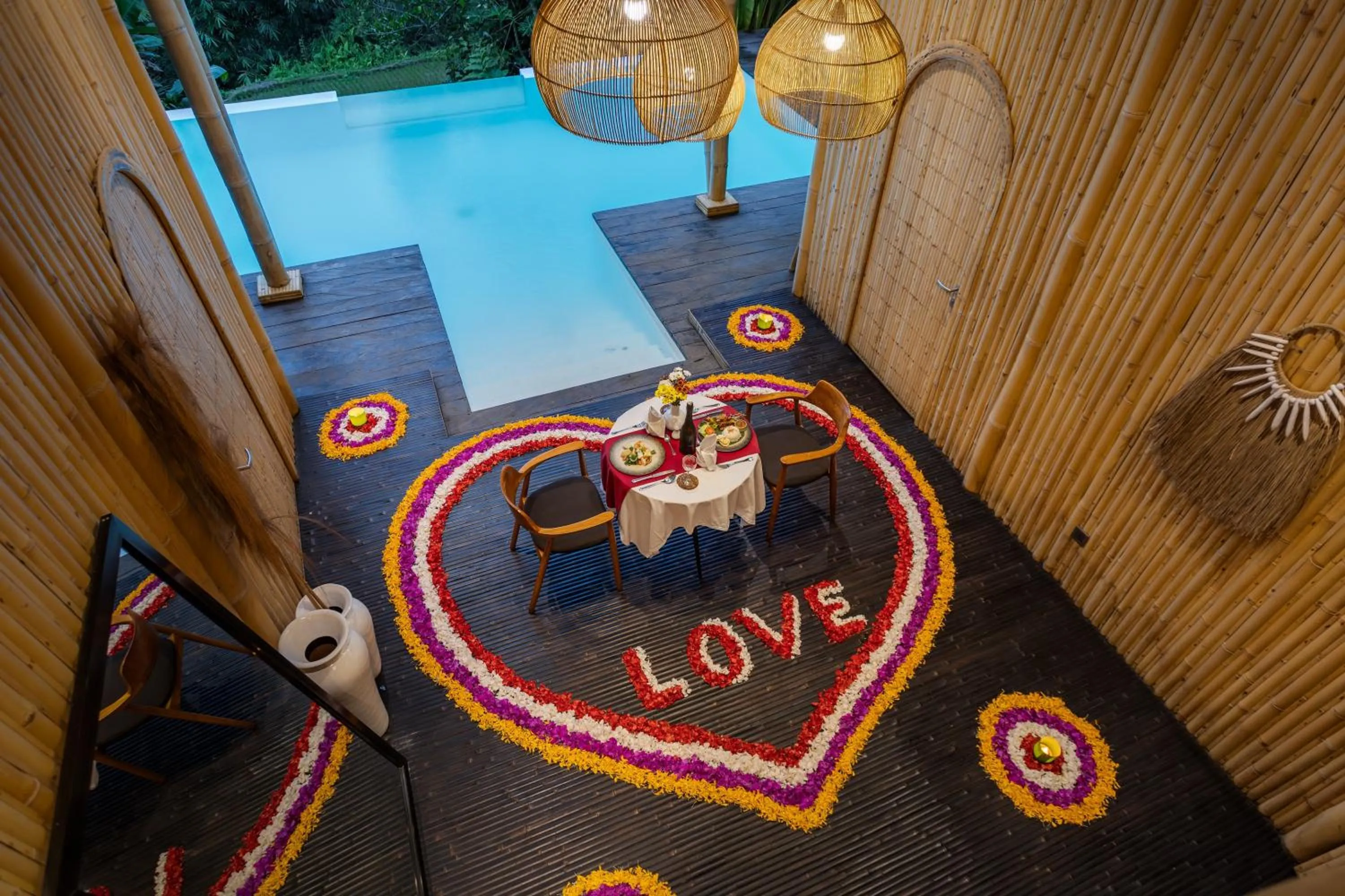 Swimming pool in Eco Six Bali