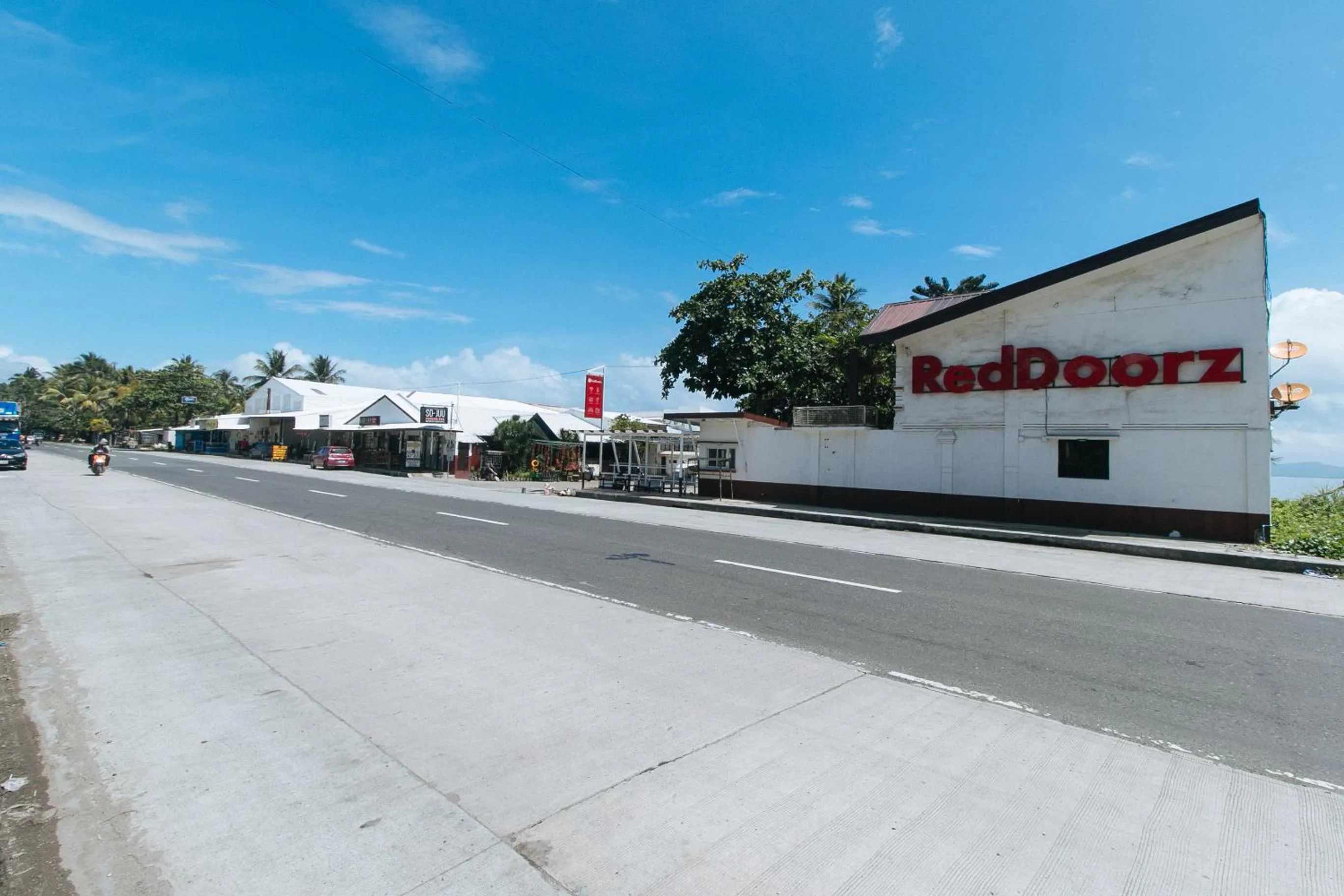 Property building in RedDoorz at La Sefa Hotel and Resort Atimonan