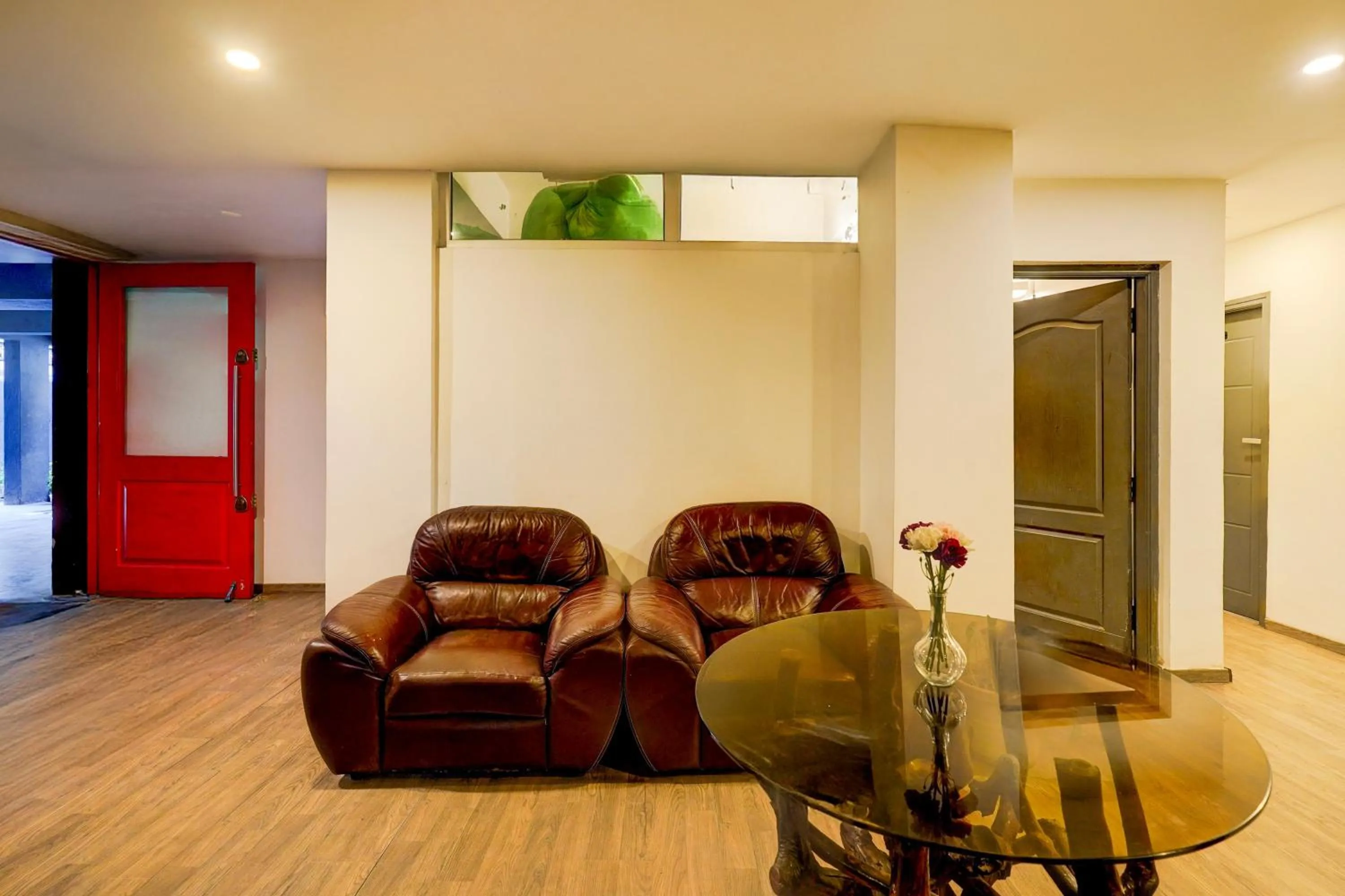 Lobby or reception in Super Townhouse HAL Indiranagar Extension