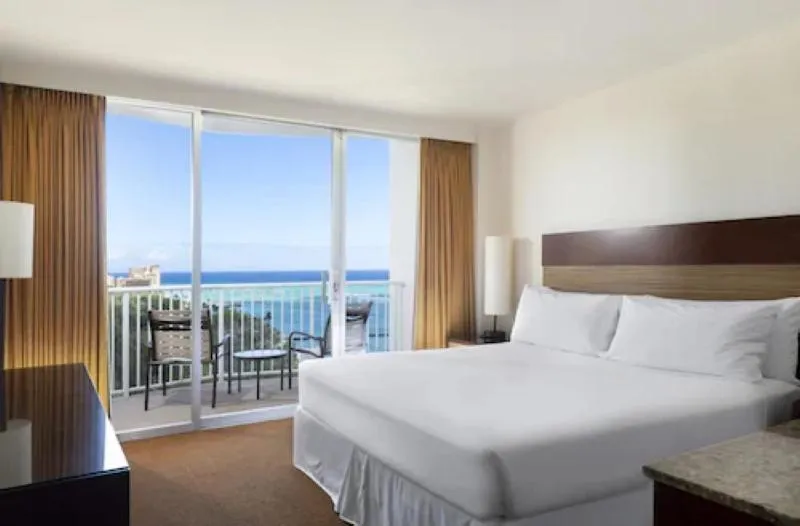 Bed in Park Shore Waikiki