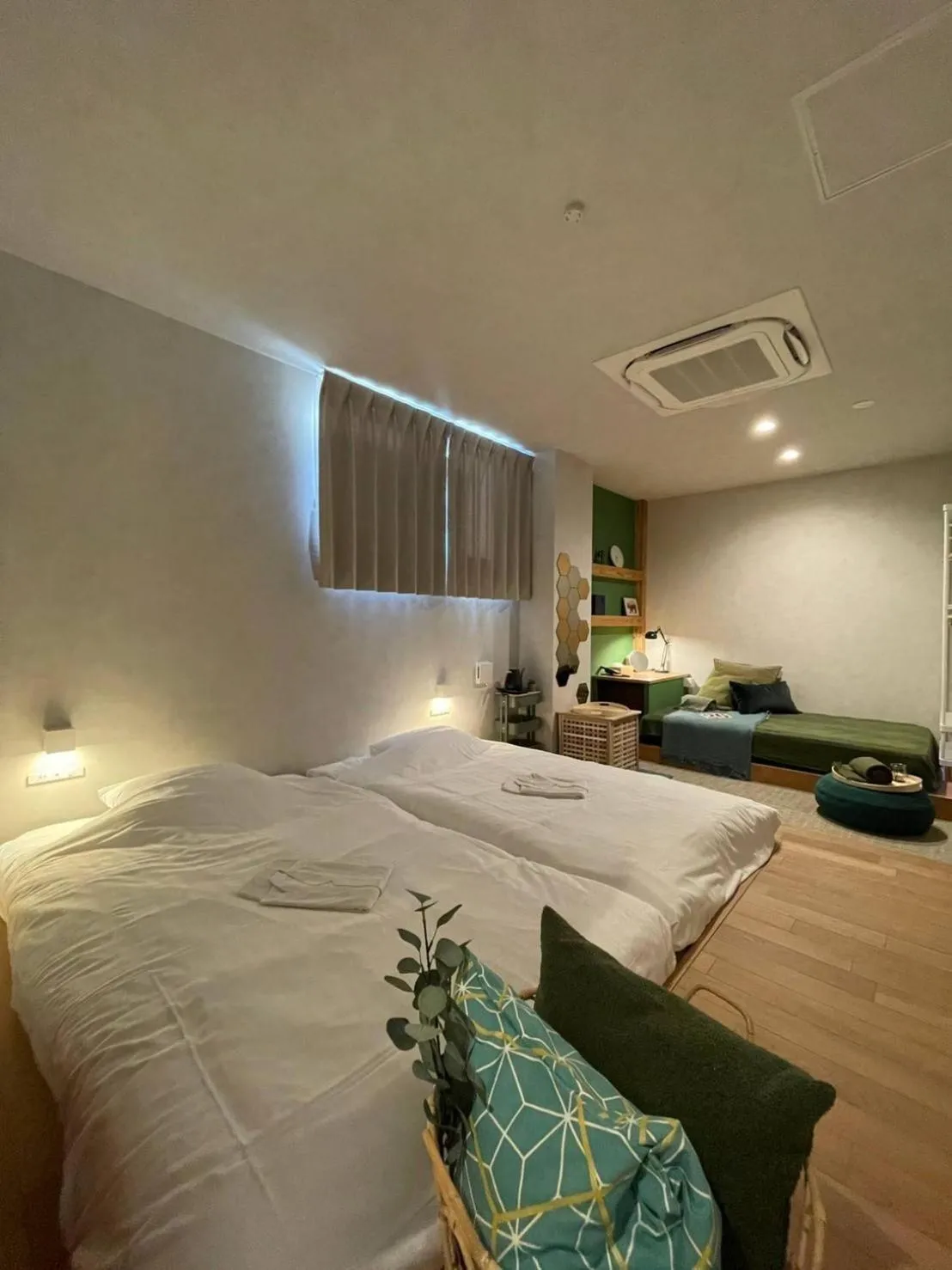 Photo of the whole room, Bed in マングタックリゾート尾道