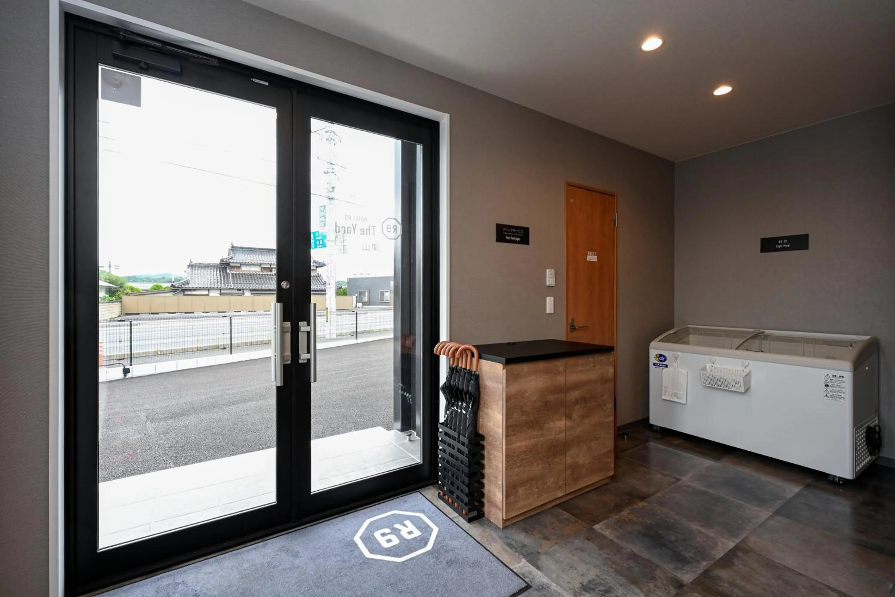 Lobby or reception in HOTEL R9 The Yard Tsuyama