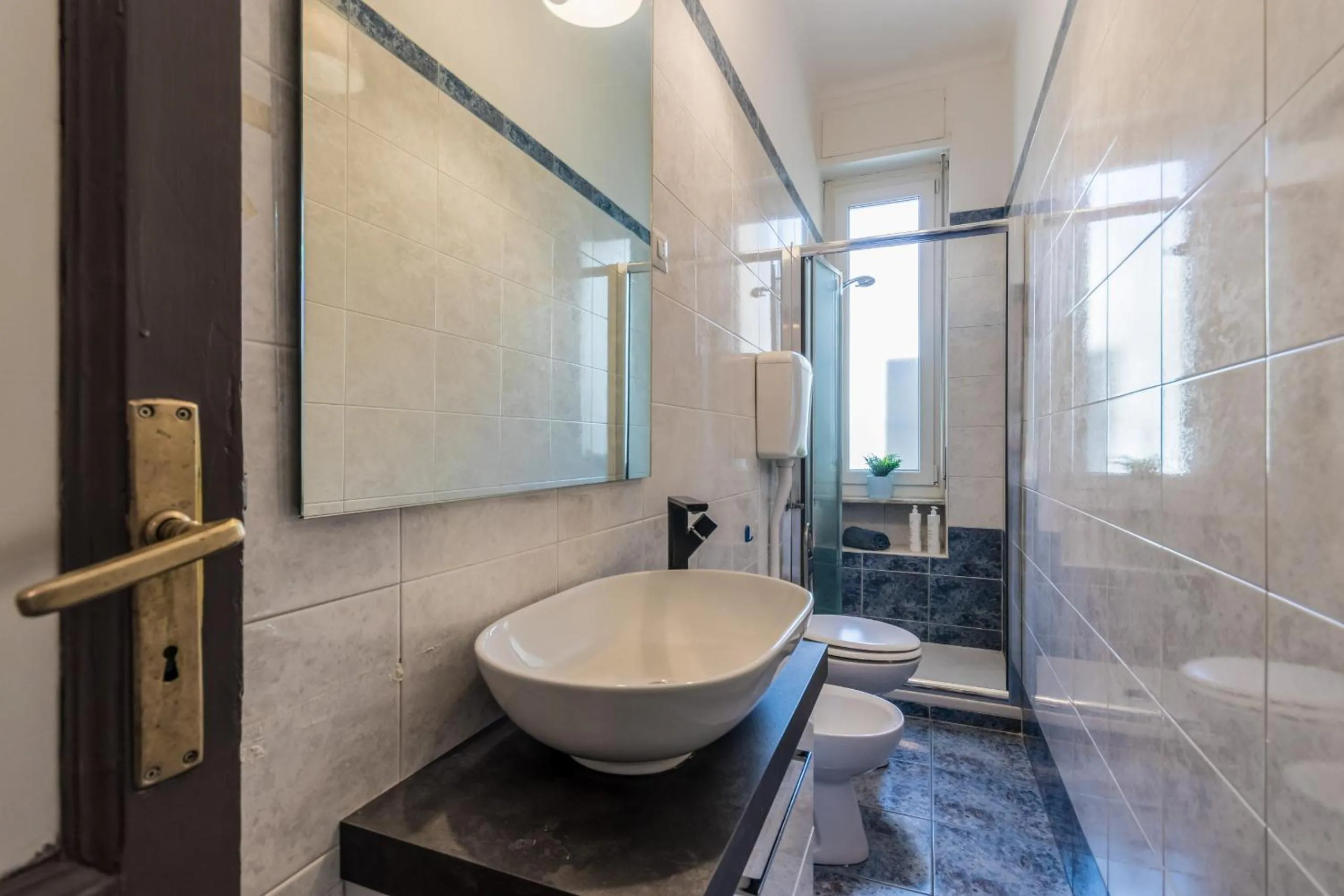 Bathroom in Appartamento Agnelli vicino al Pala Alpitour by Wonderful Italy