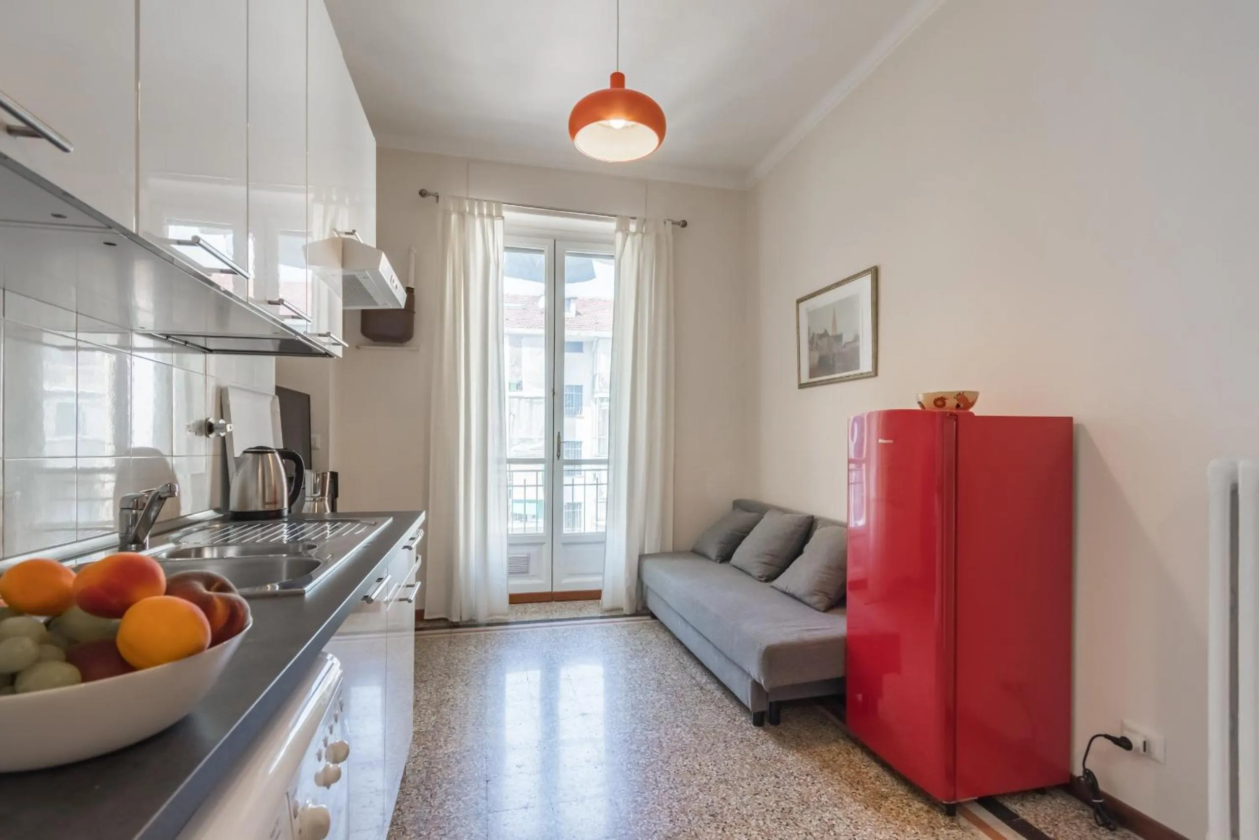 Kitchen or kitchenette in Appartamento Agnelli vicino al Pala Alpitour by Wonderful Italy