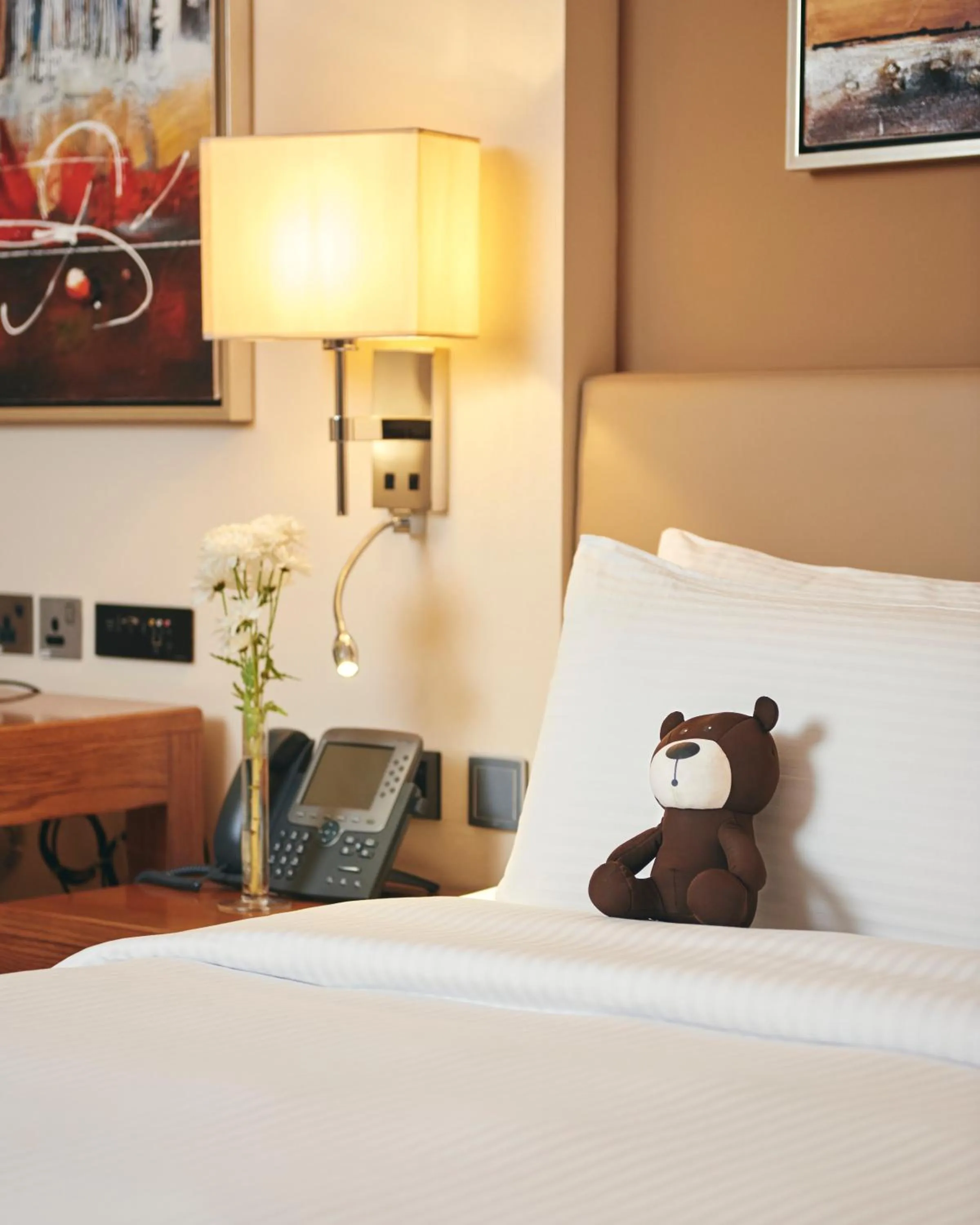 Bedroom, Bed in InterContinental Al Jubail Resort