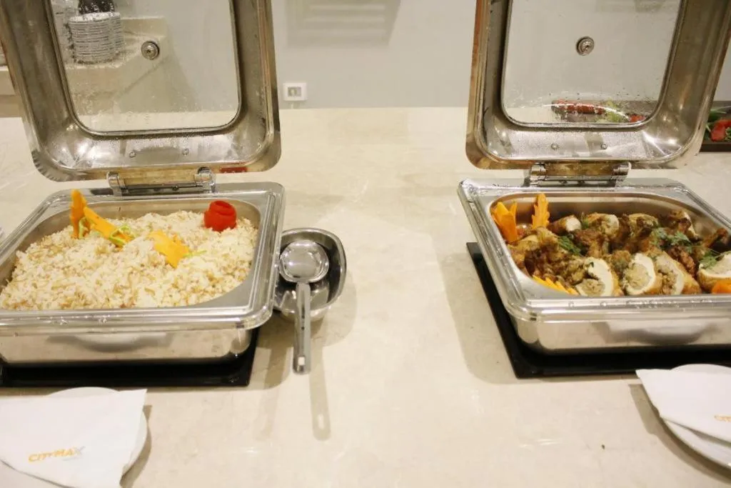 Restaurant/places to eat in Gloria Aqua Park Hotel