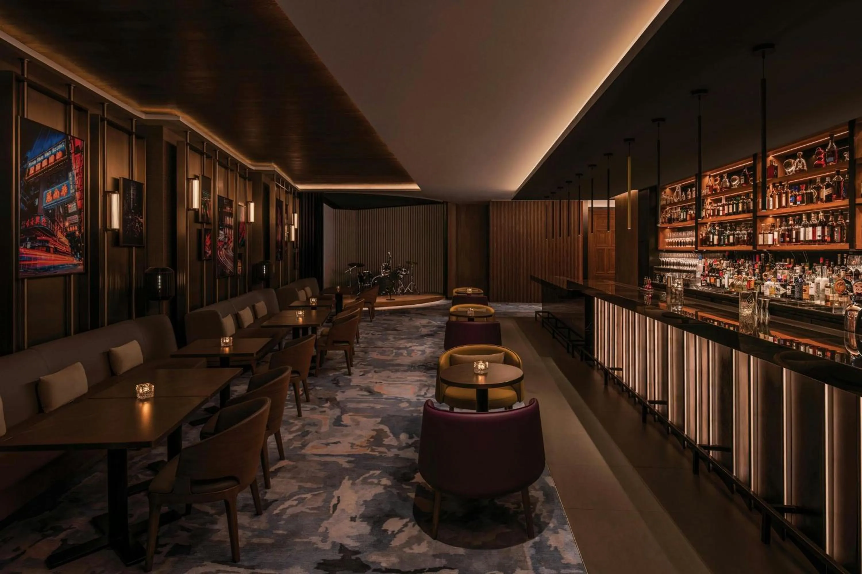 Lounge or bar in JW Marriott Hotel Hong Kong