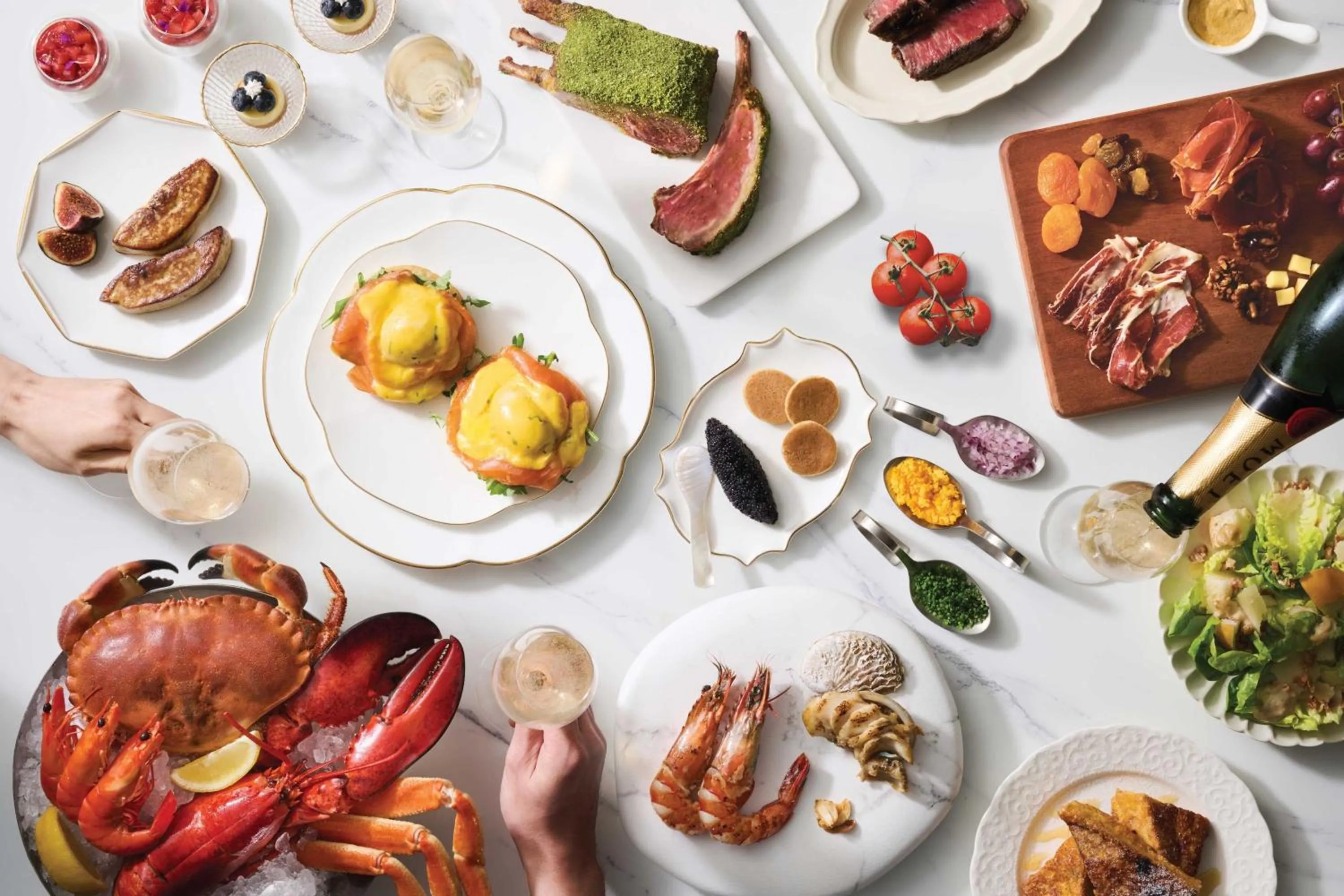 Lounge or bar in JW Marriott Hotel Hong Kong