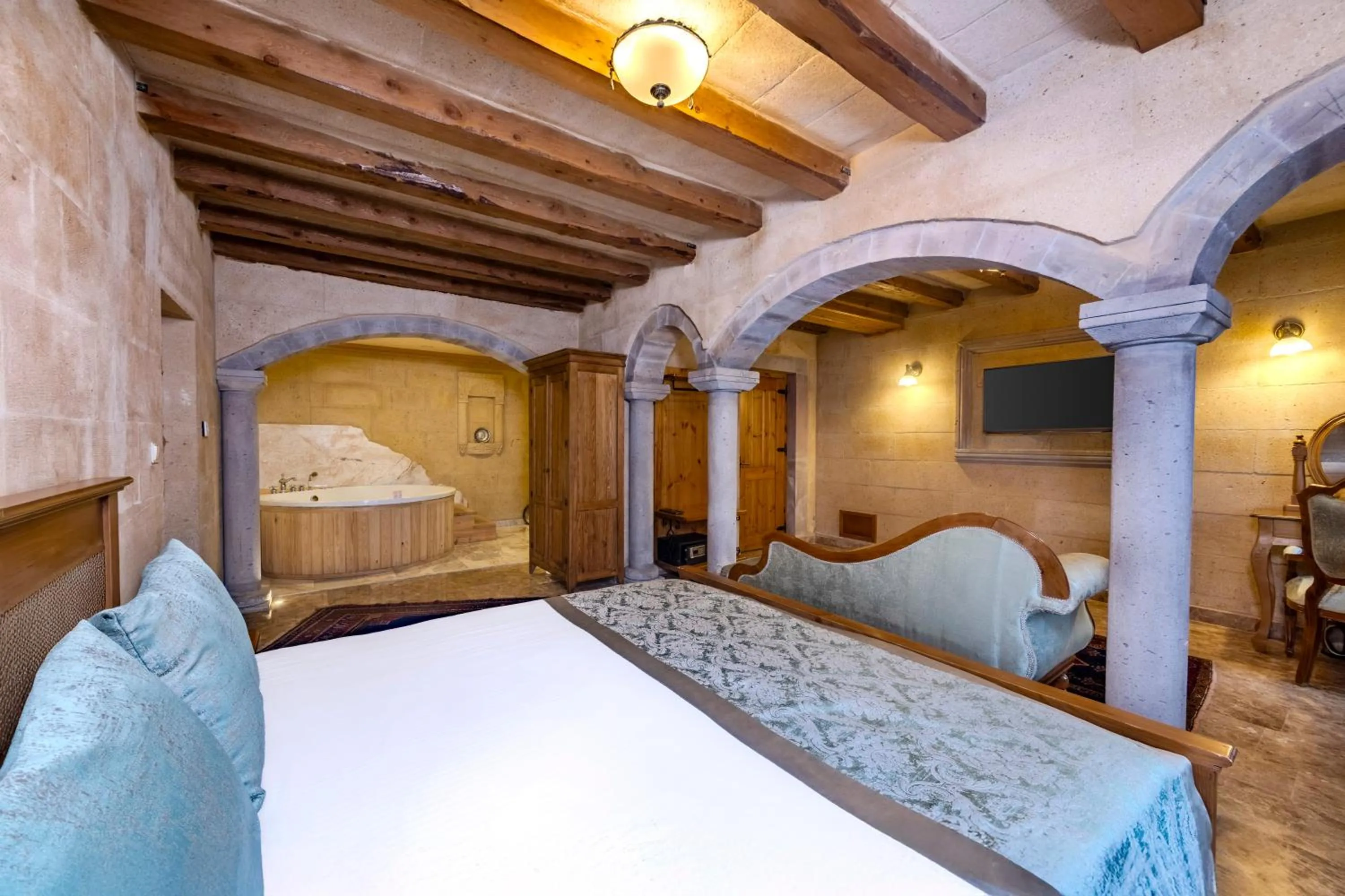 Bed in Cratus Stone Palace