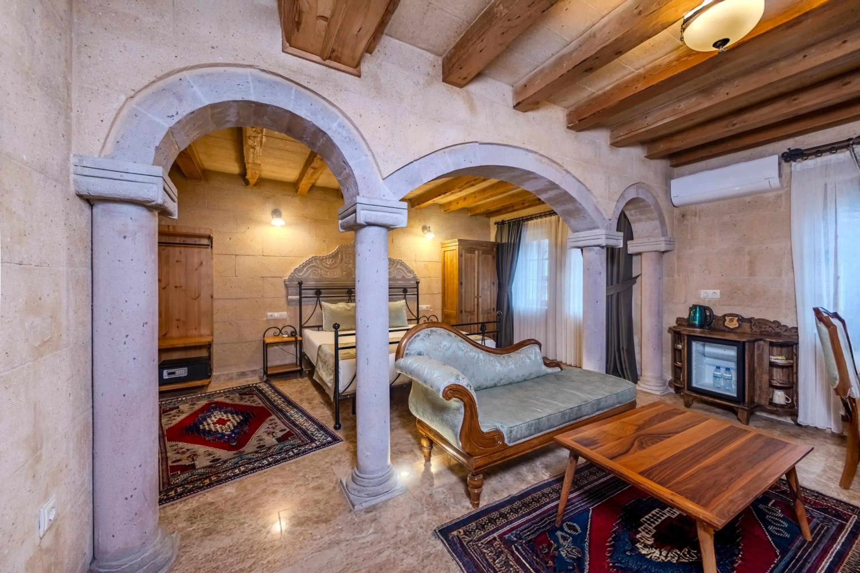 Bed in Cratus Stone Palace