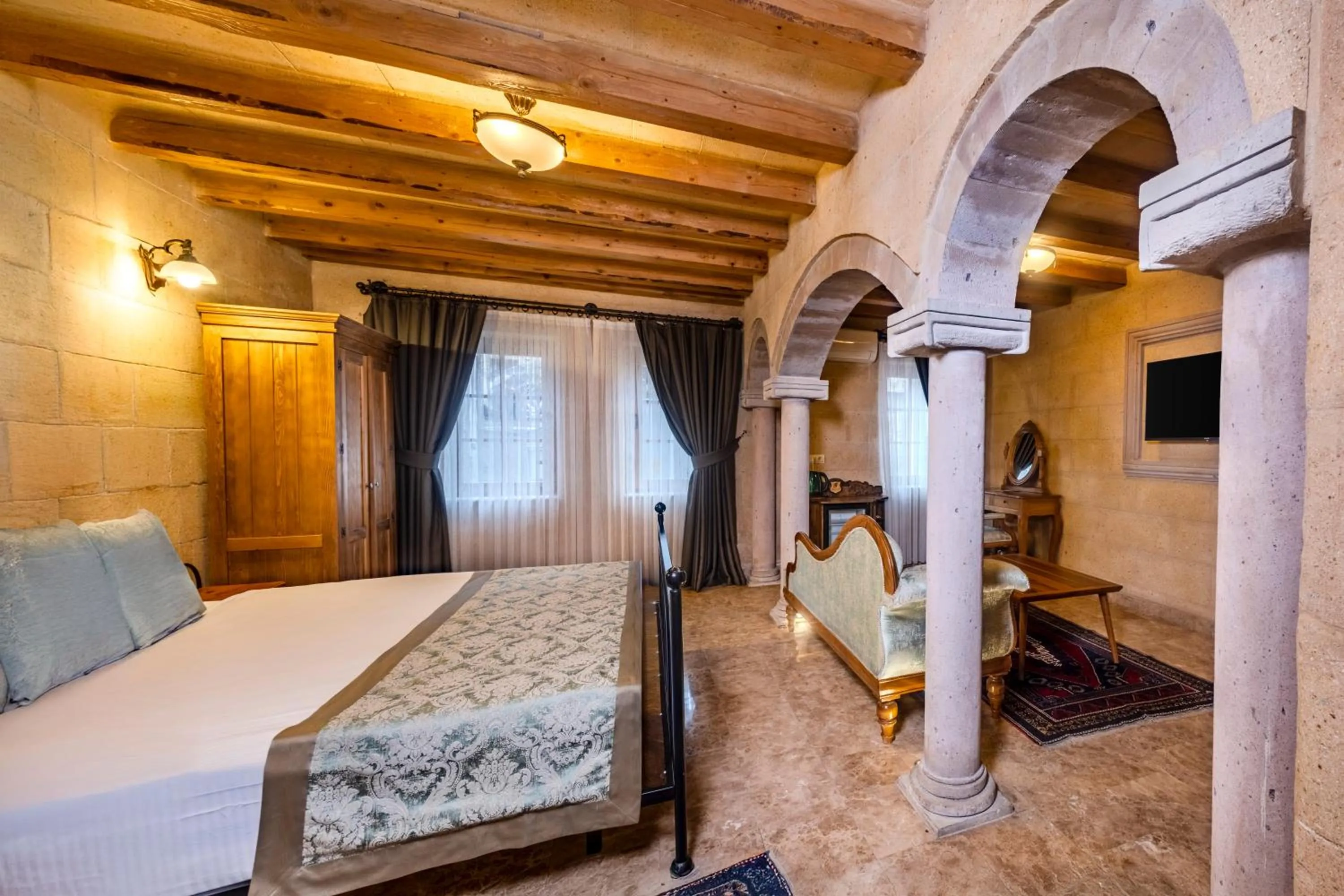 Bed in Cratus Stone Palace