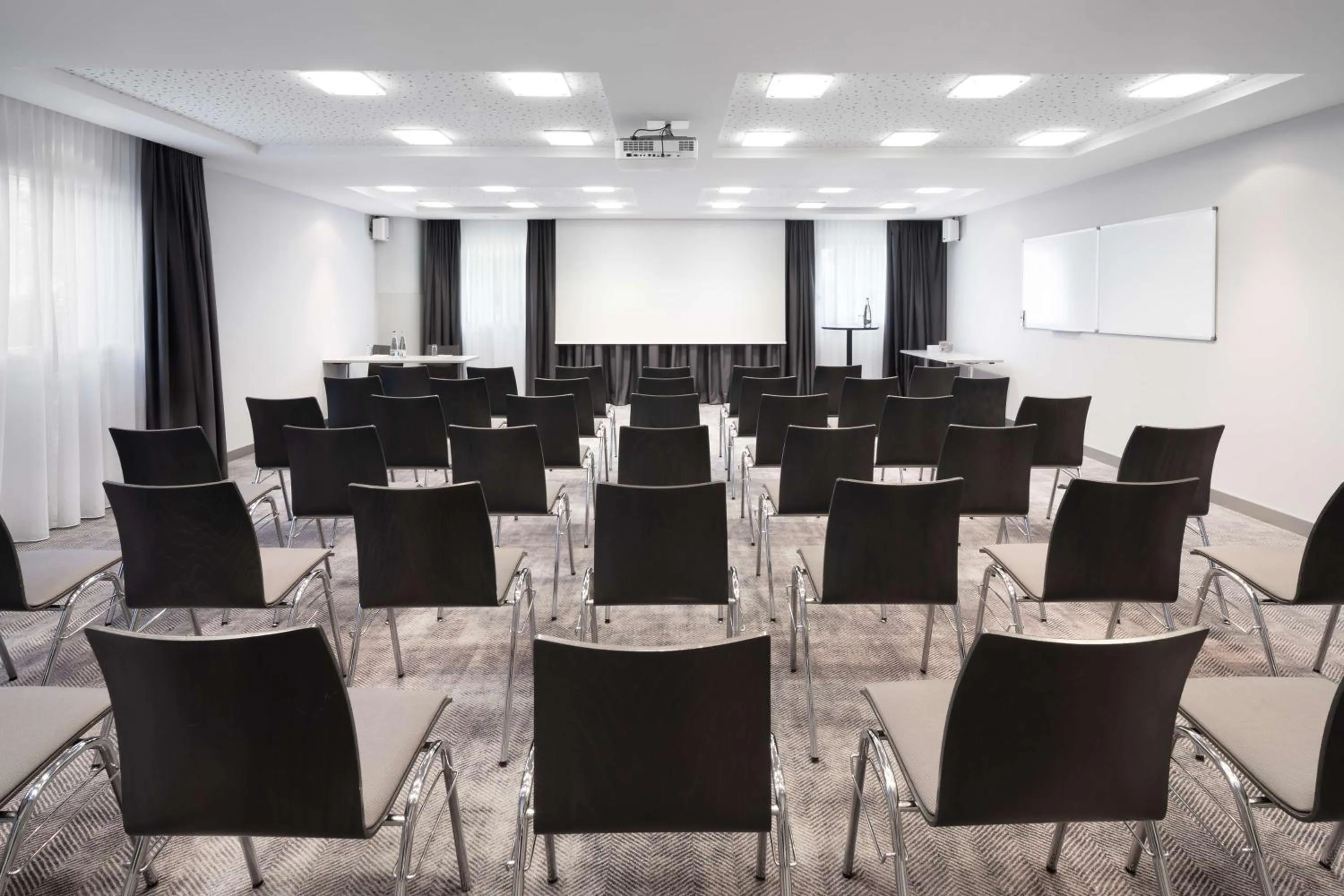 Meeting/conference room in Radisson Hotel Zurich Airport
