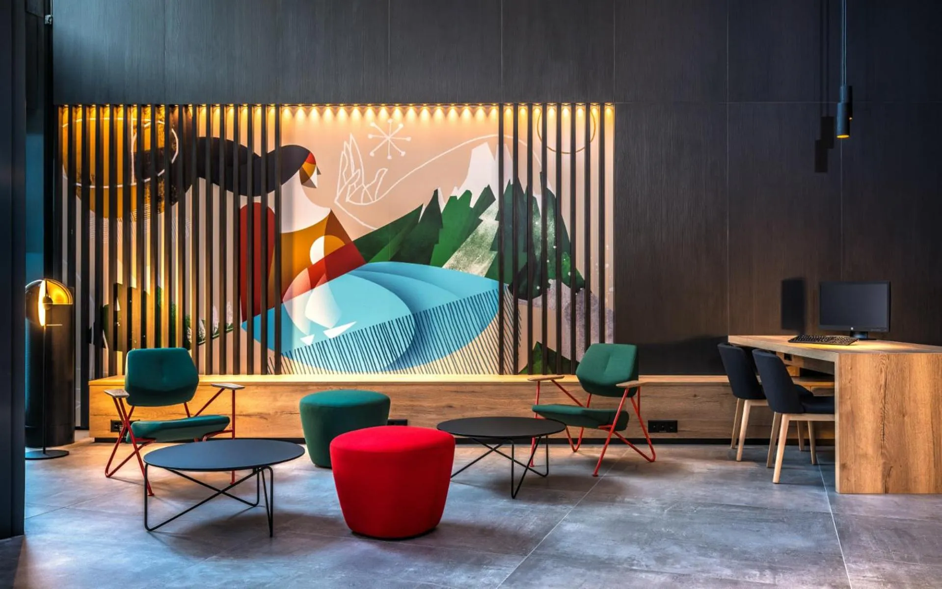 Lobby or reception in Radisson Hotel Zurich Airport