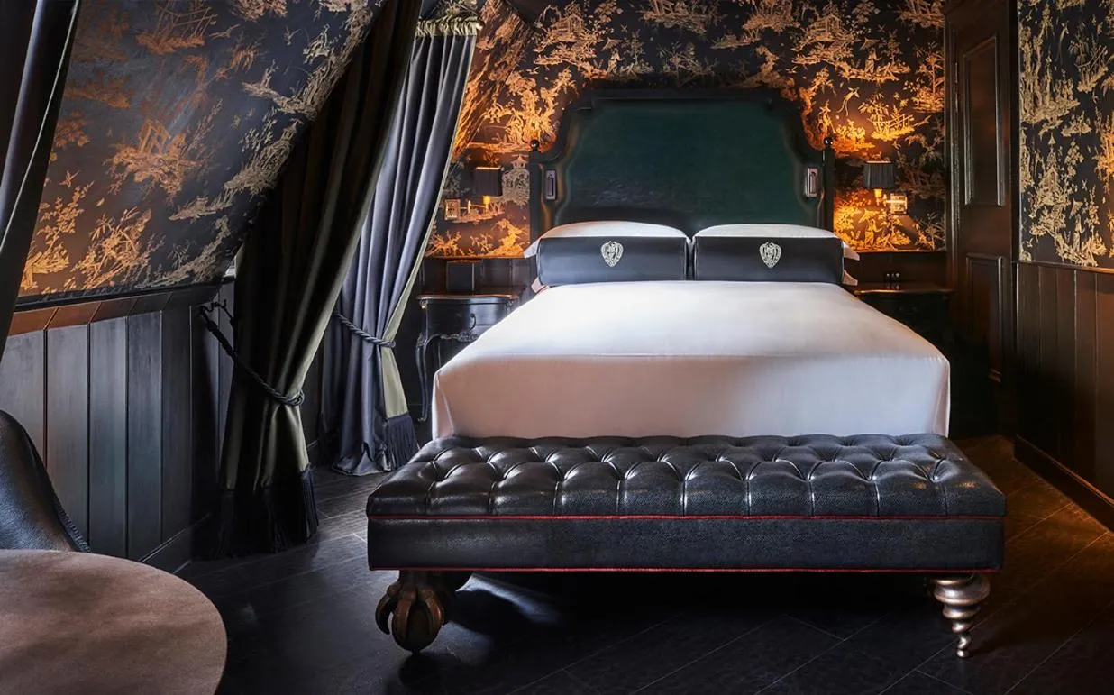 Bed in Chateau Denmark London