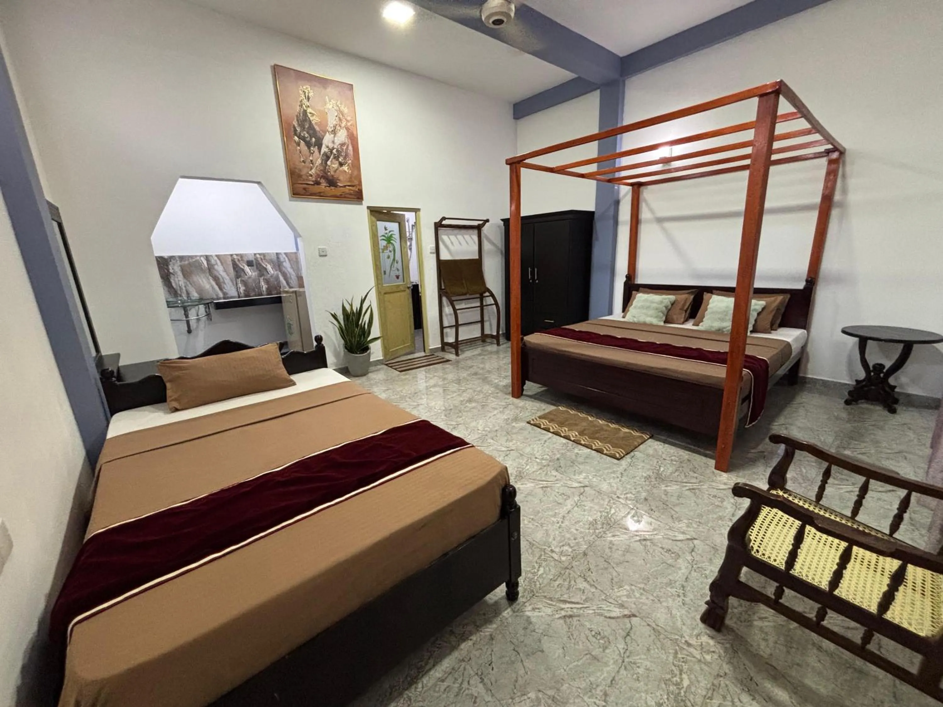 Bed in Kismet Rest Mirissa