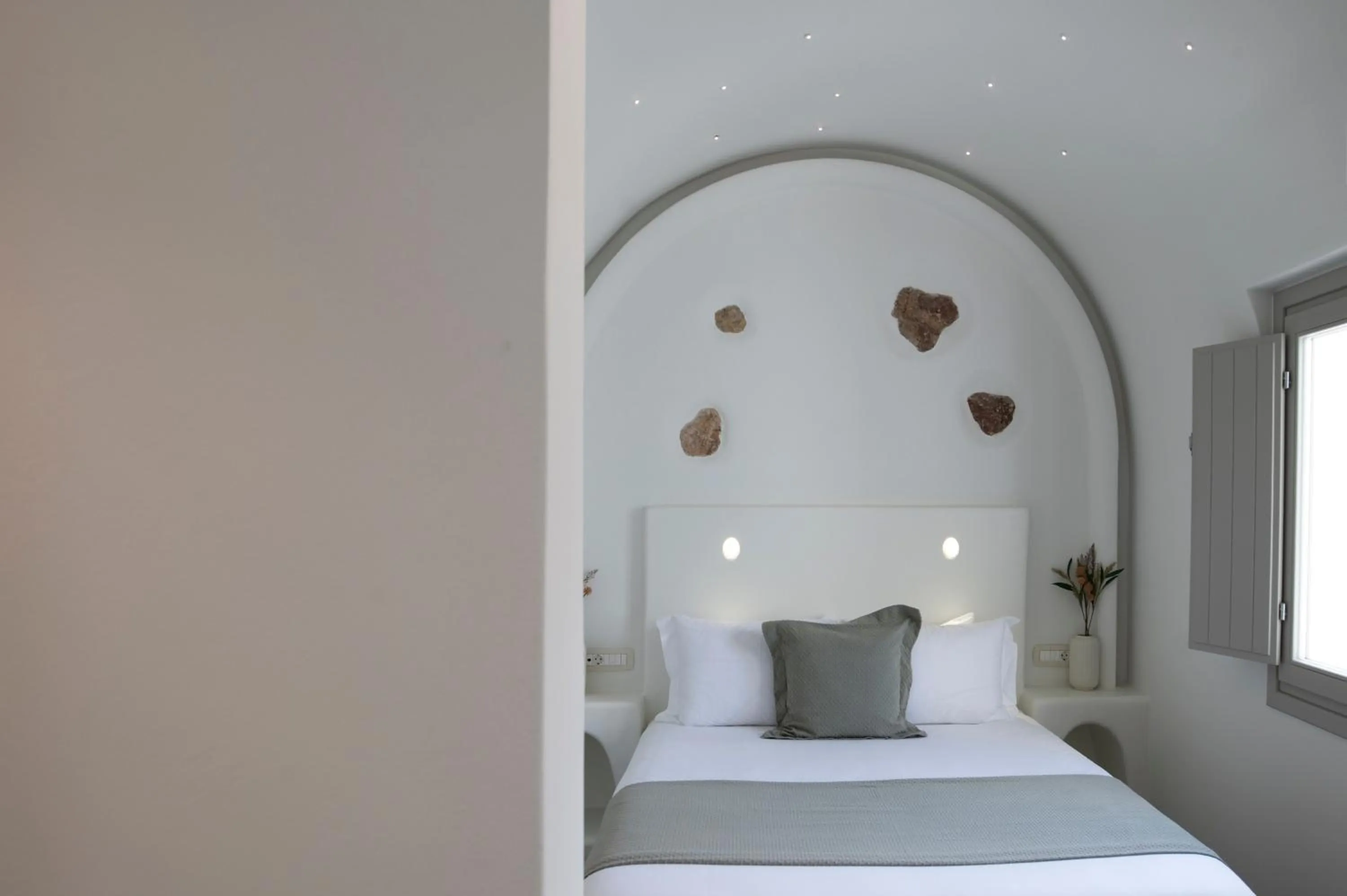 Bedroom in Mod Santorini Vegan Accommodation