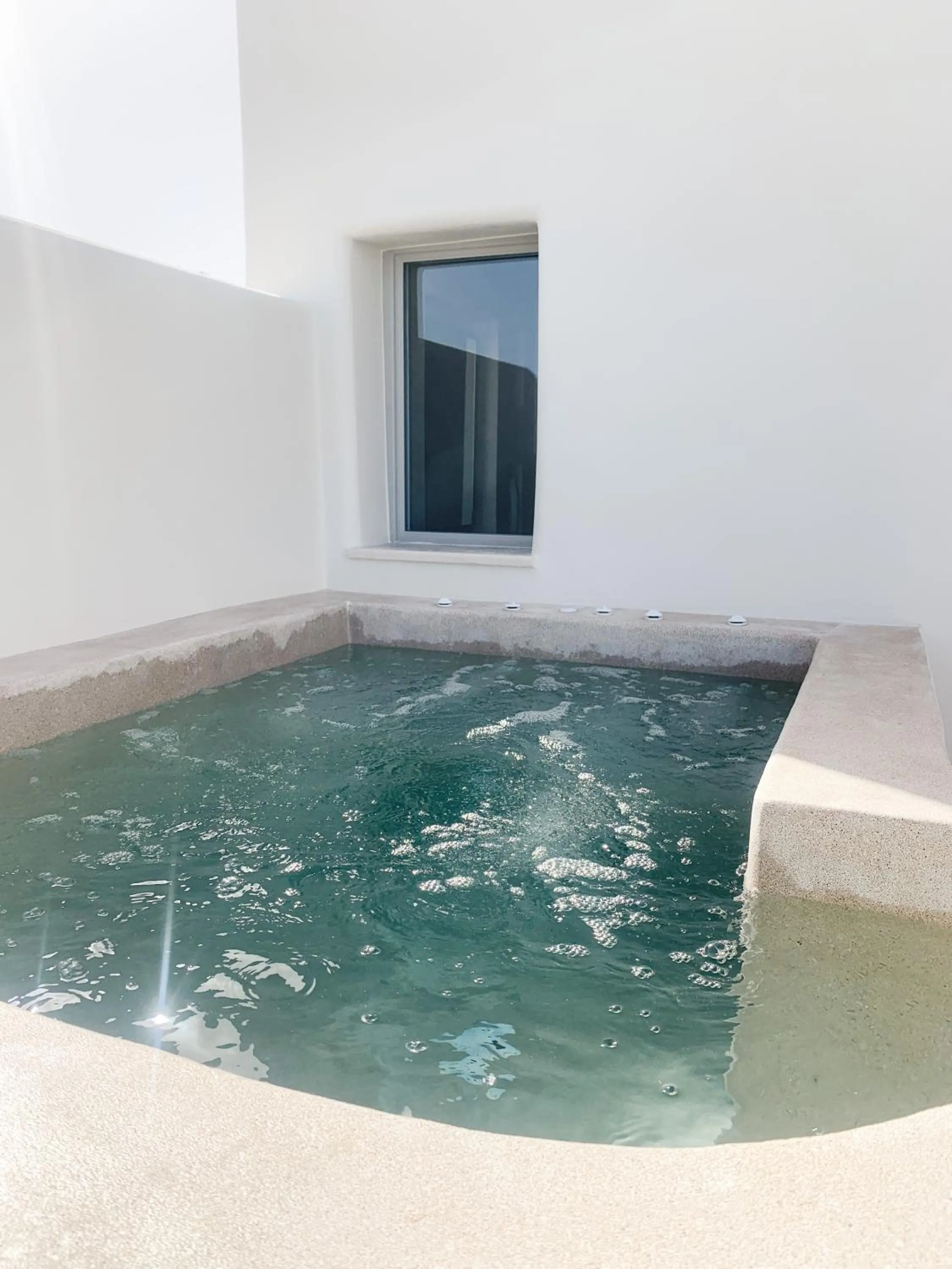 Hot Tub in Mod Santorini Vegan Accommodation