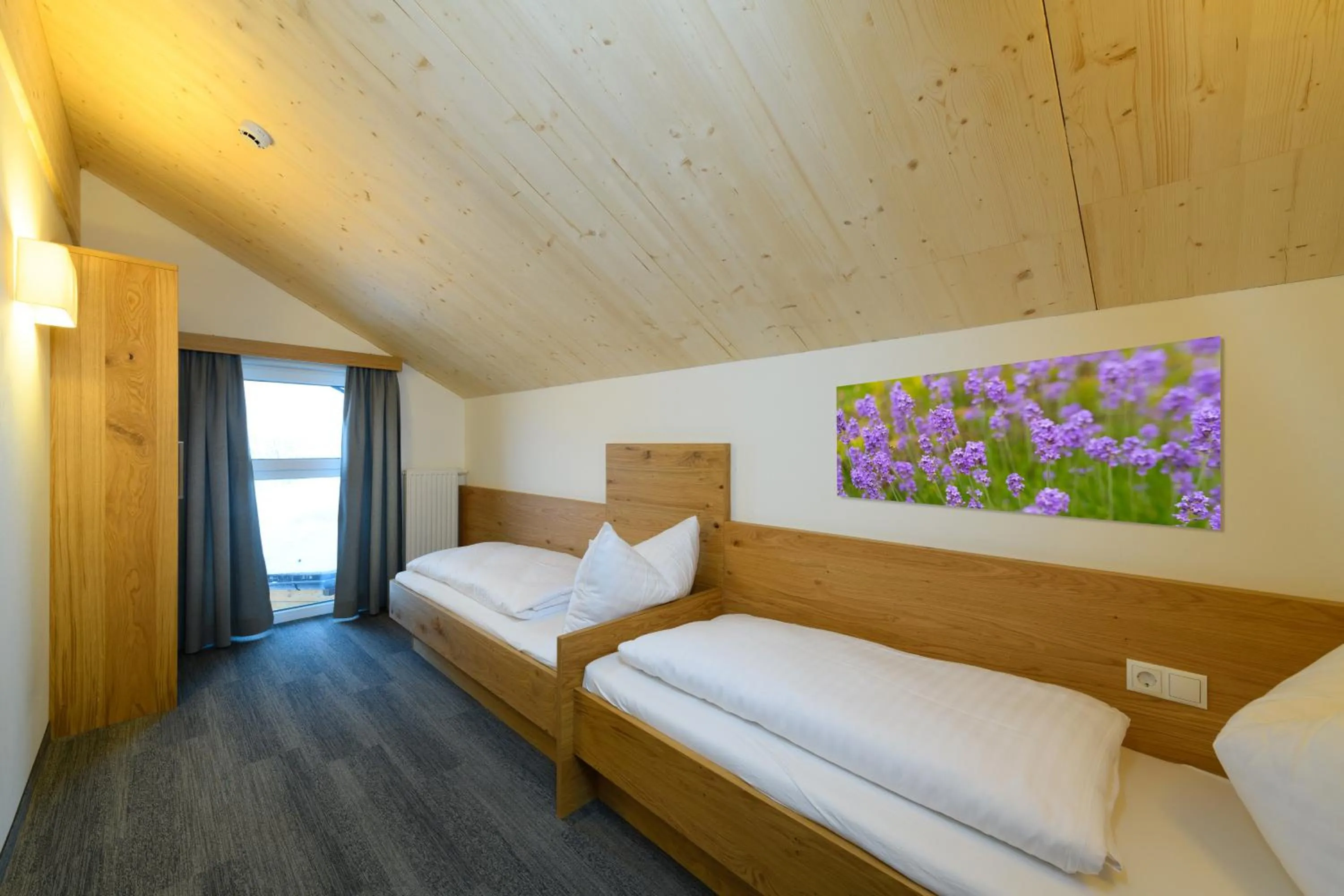 bunk bed, Bed in Wander- und Familienhotel Erika